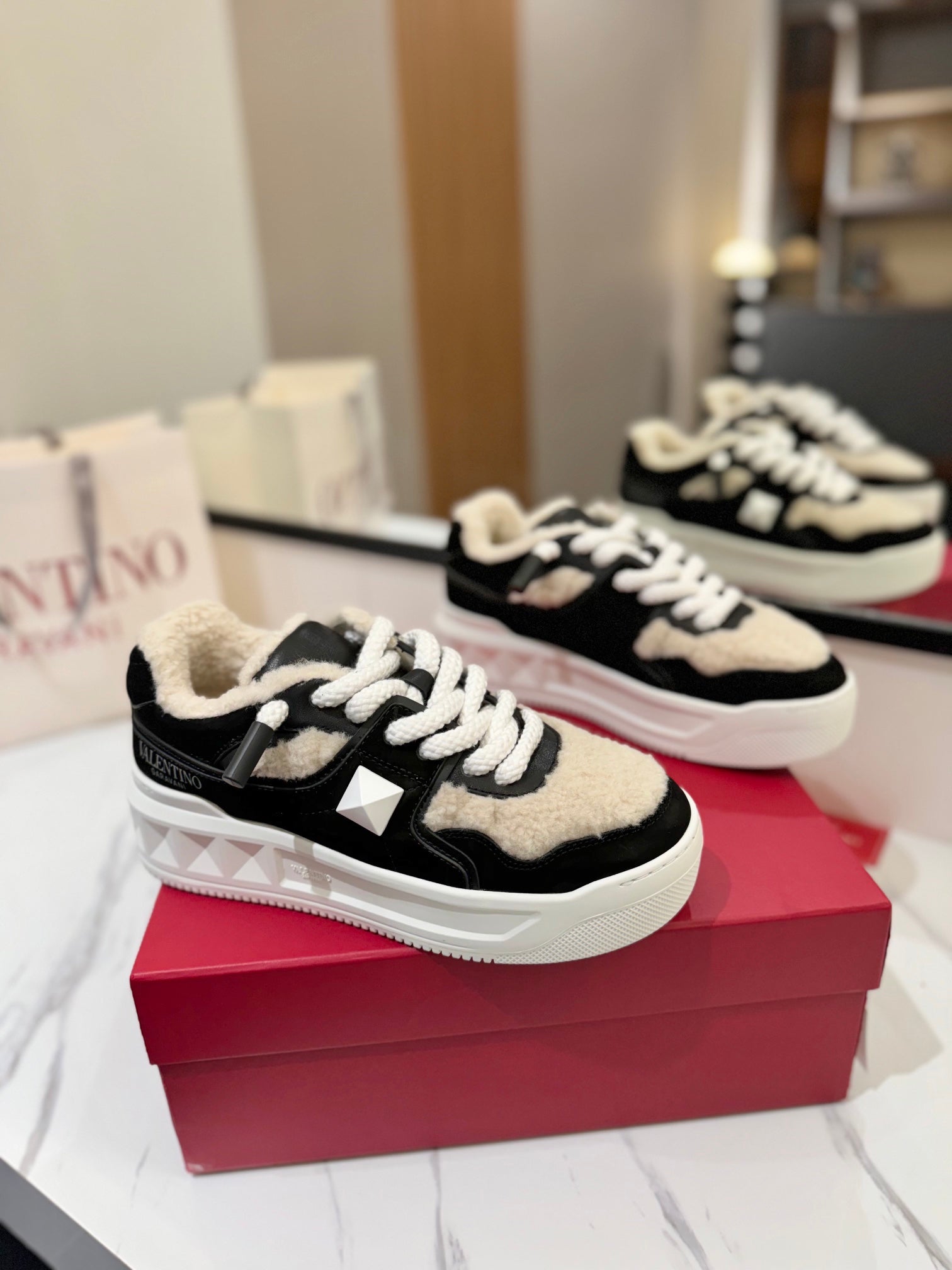Valentino Sneaker