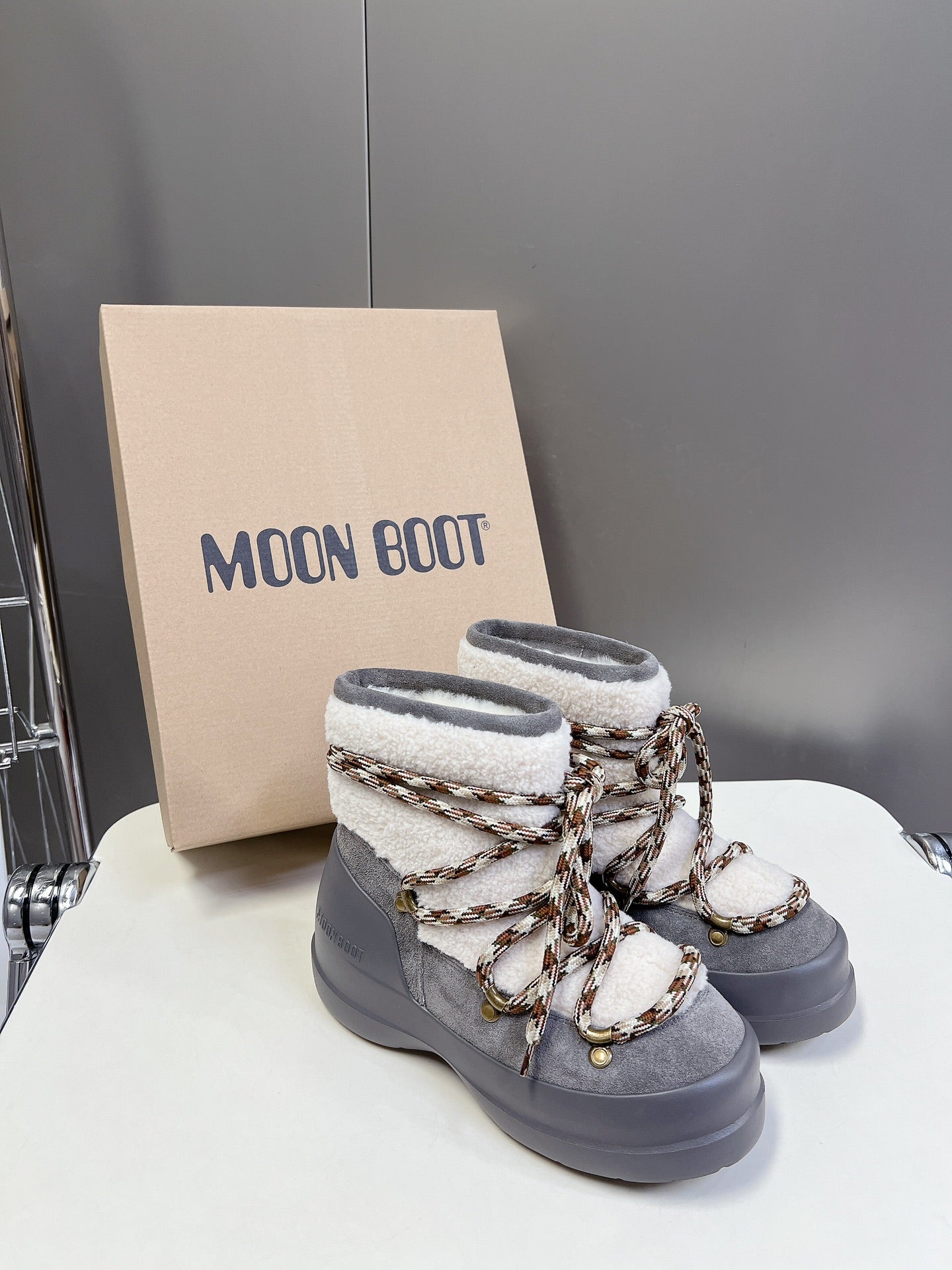 Moon Boot