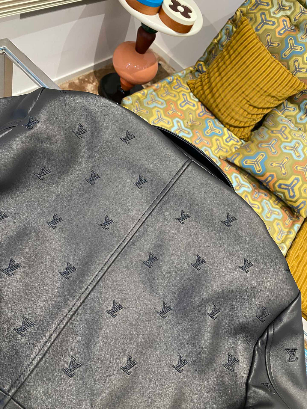 Louis Vuitton Deri Mont