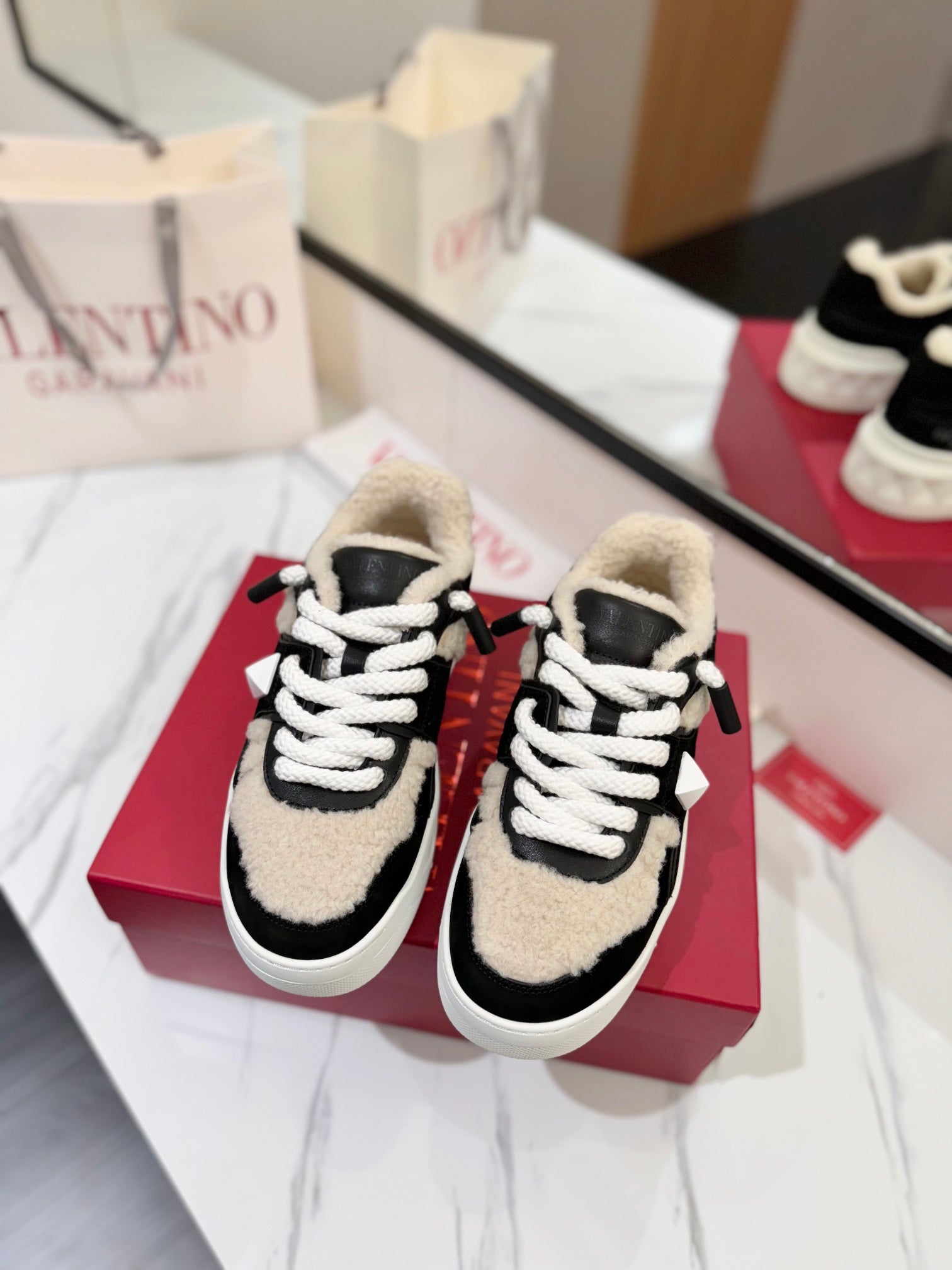 Valentino Sneaker