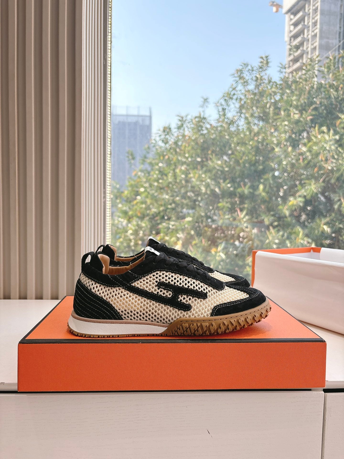 Hermes Sneaker