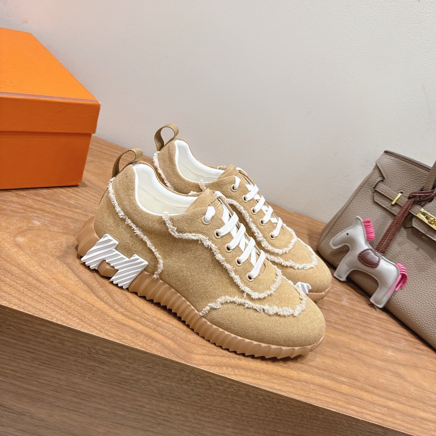 Hermes Sneaker