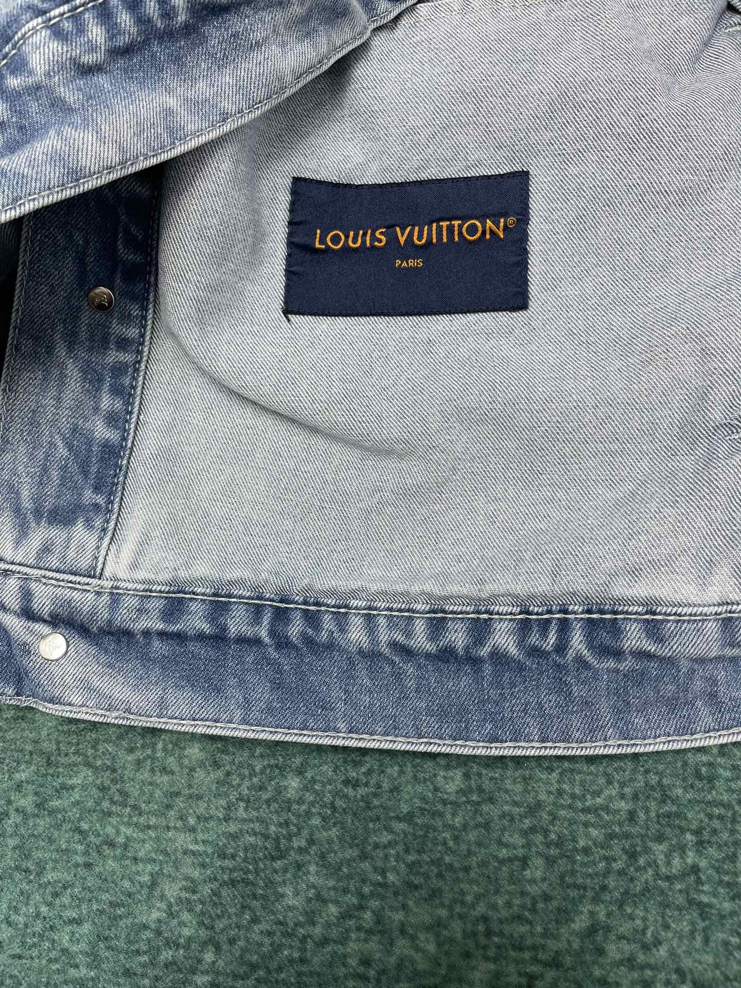 Louis Vuitton Kot Mont