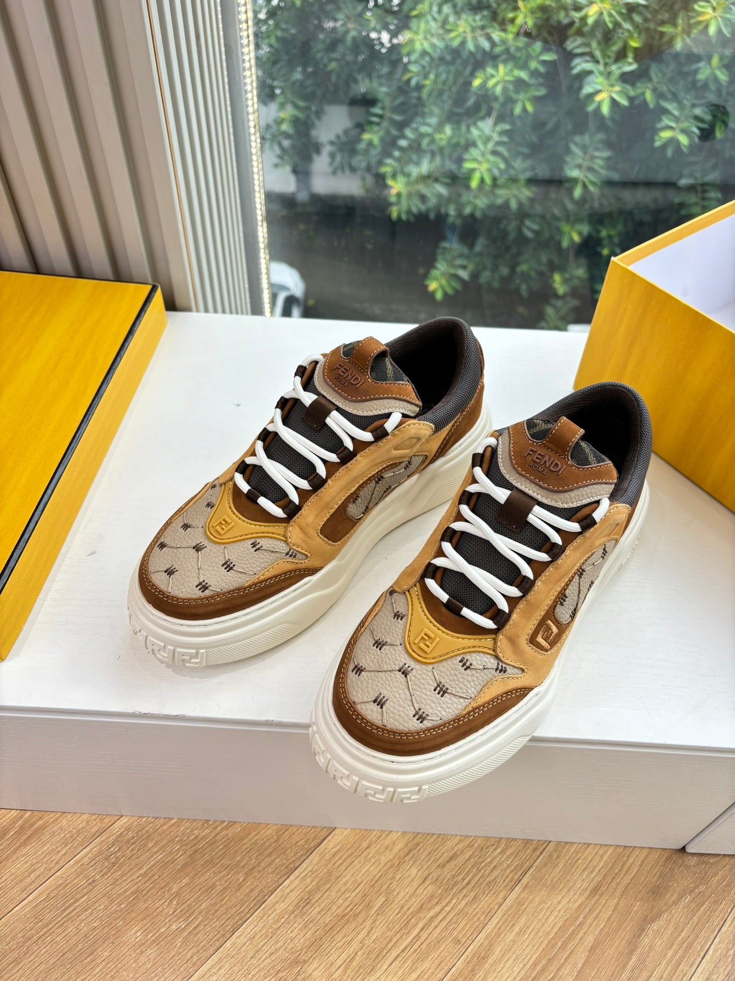 Fendi Sneaker