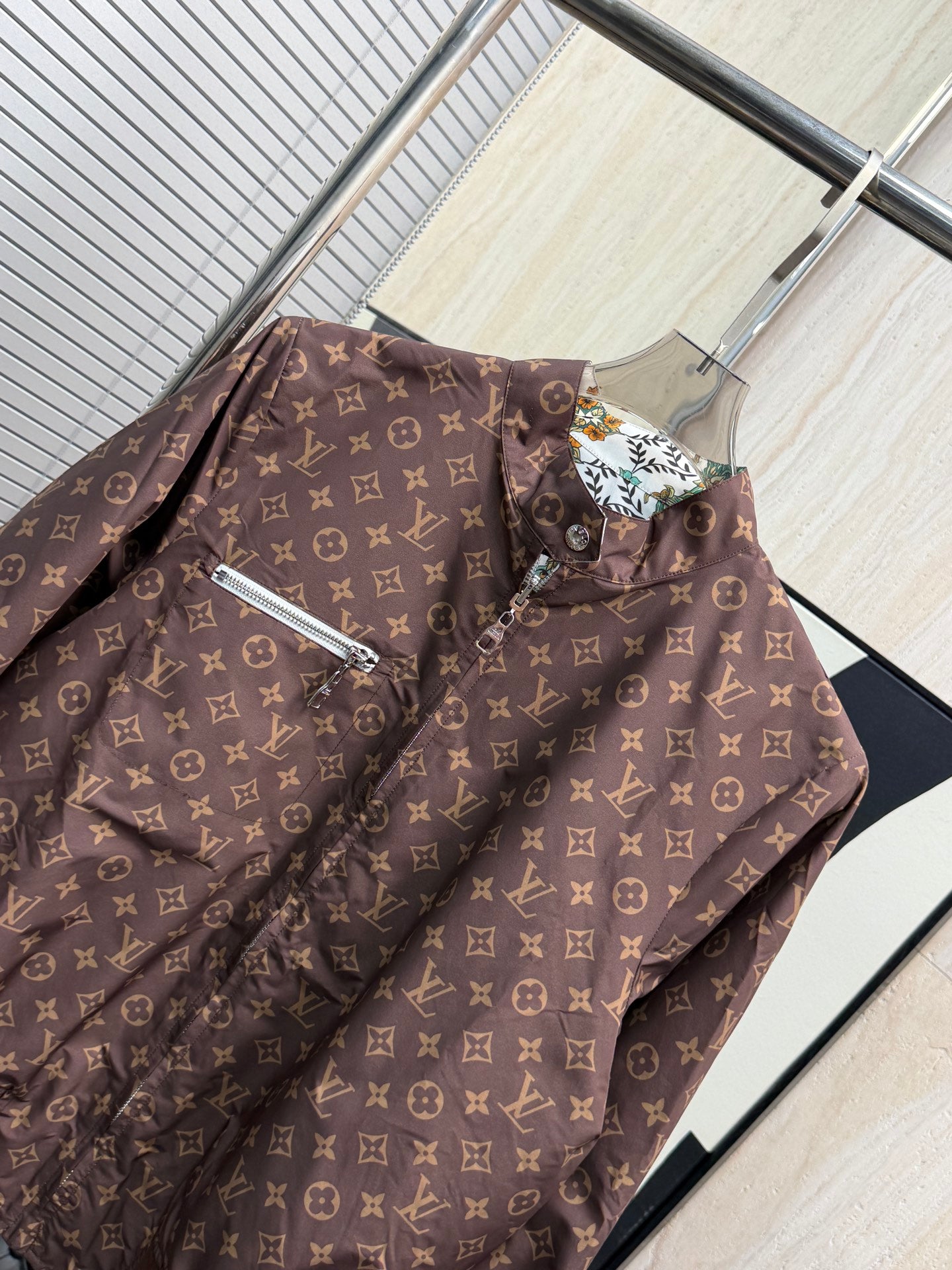 Louis Vuitton İnce Mont