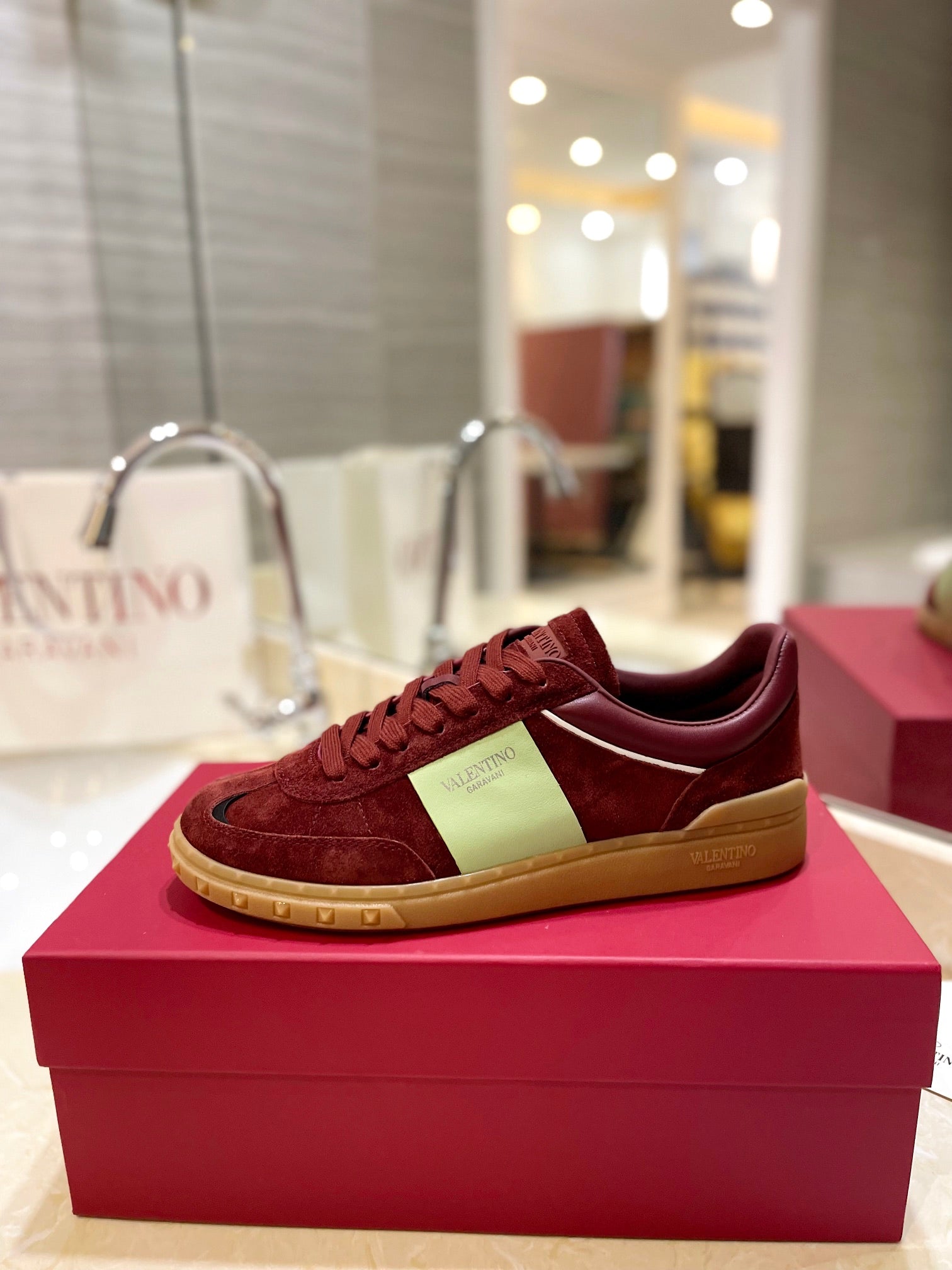 Valentino Sneaker