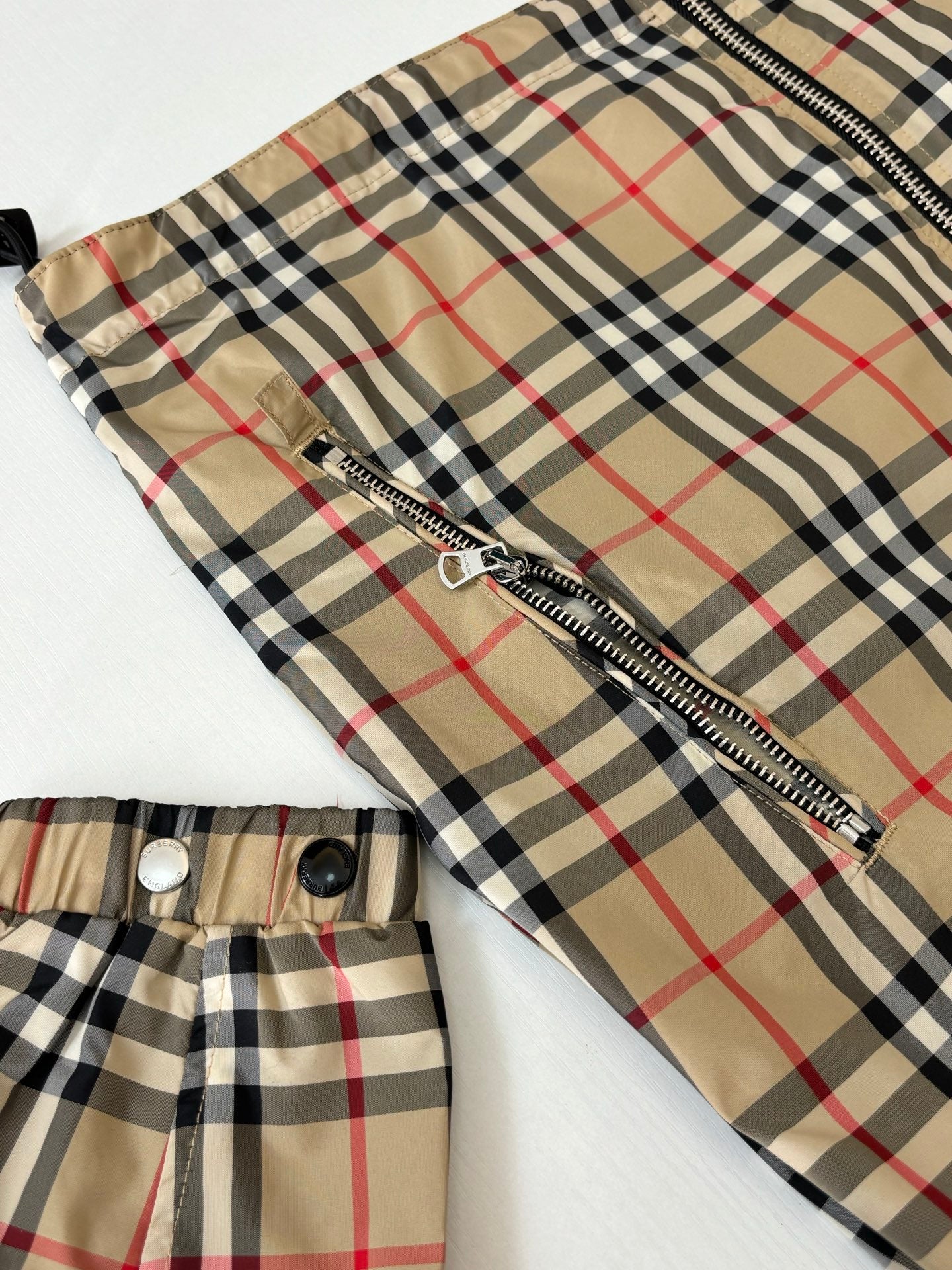 Burberry Mont