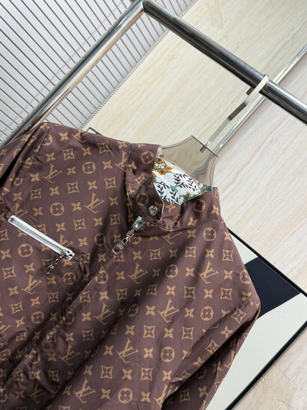 Louis Vuitton İnce Mont