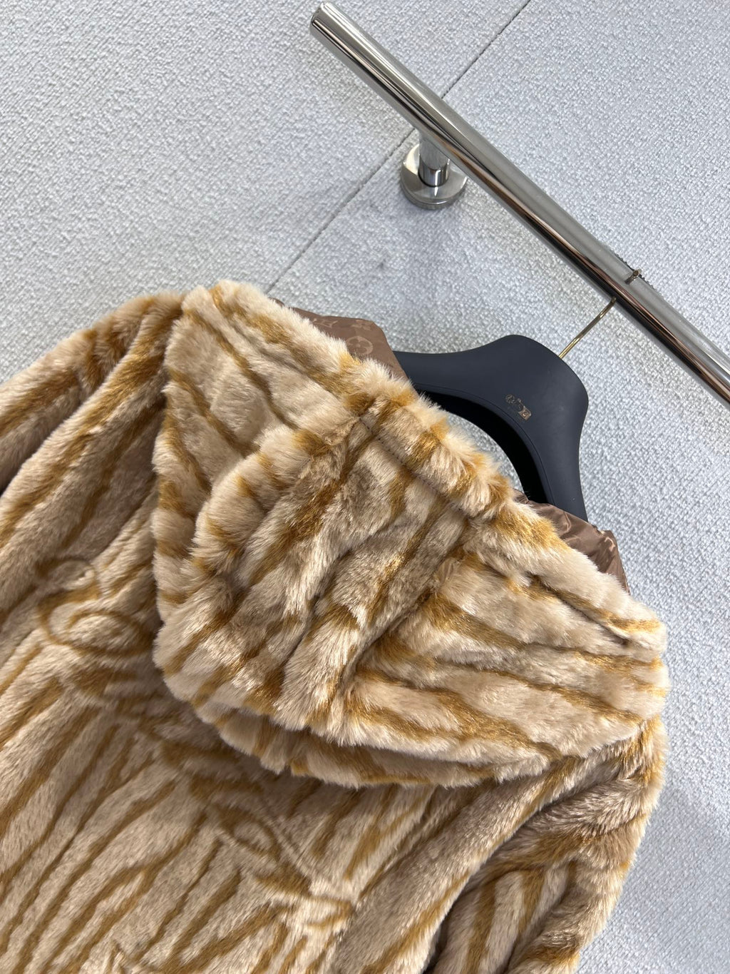 Louis Vuitton Hırka