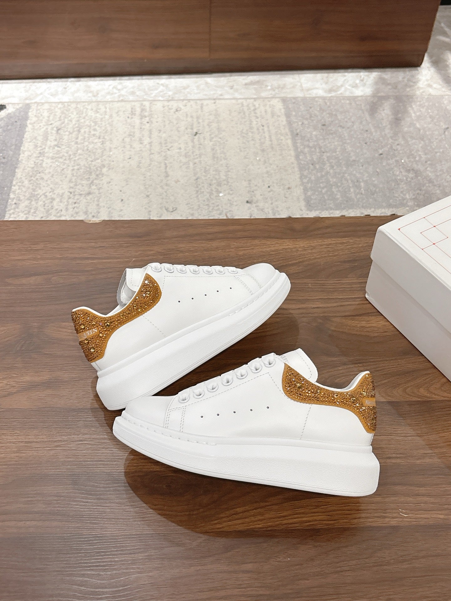 Alexander McQueen Sneaker