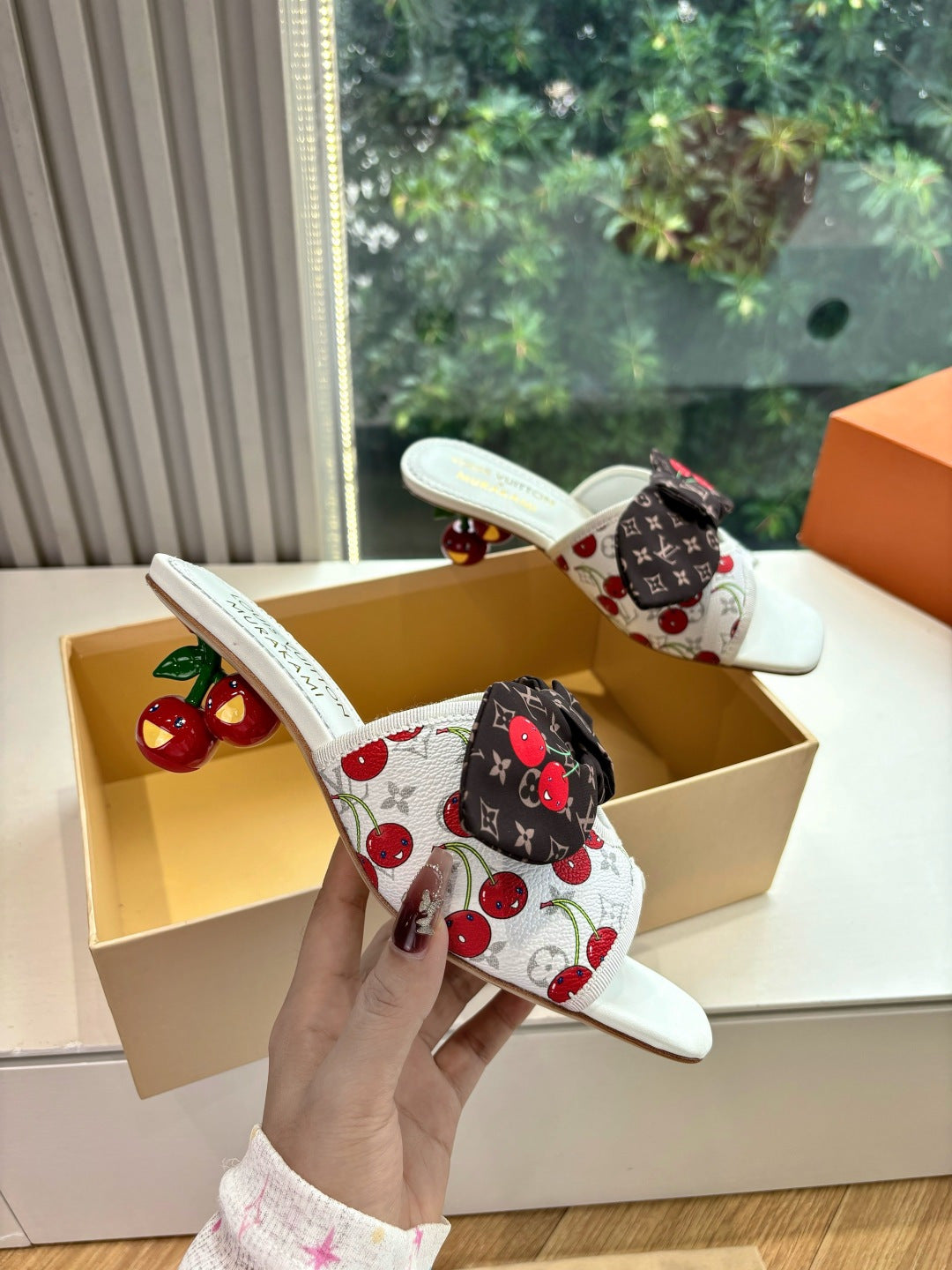 Louis Vuitton Topuklu