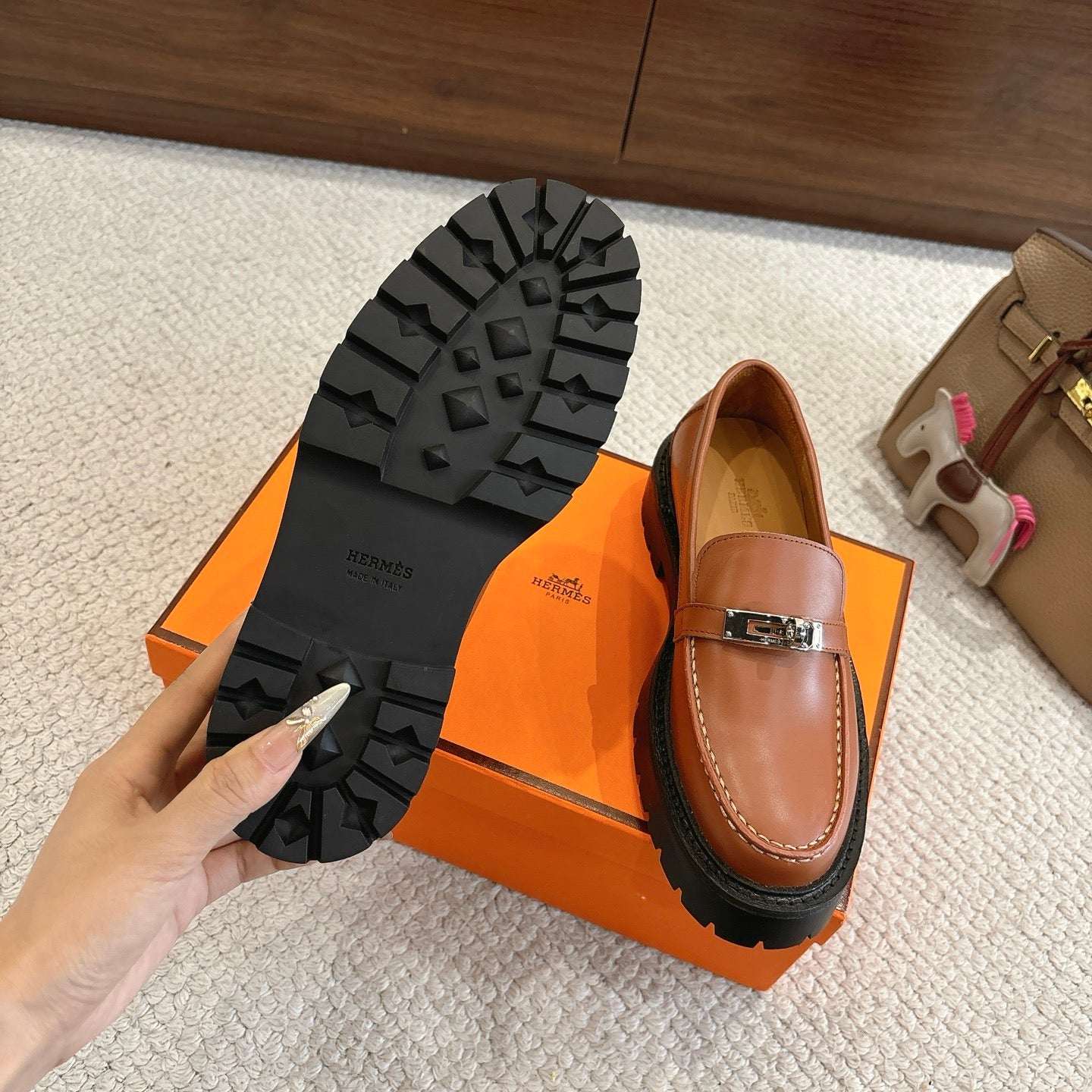 Hermes Sneaker