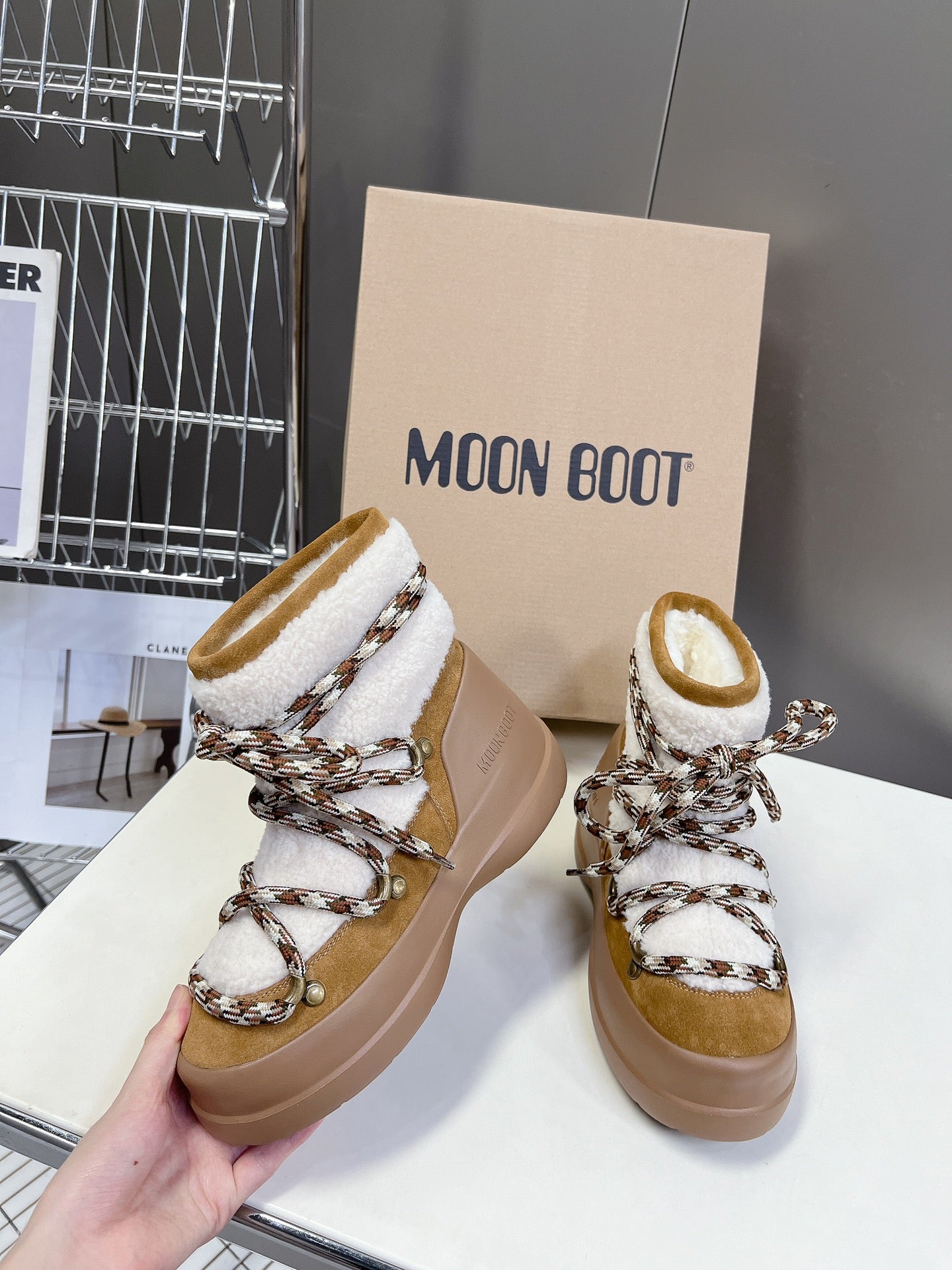 Moon Boot