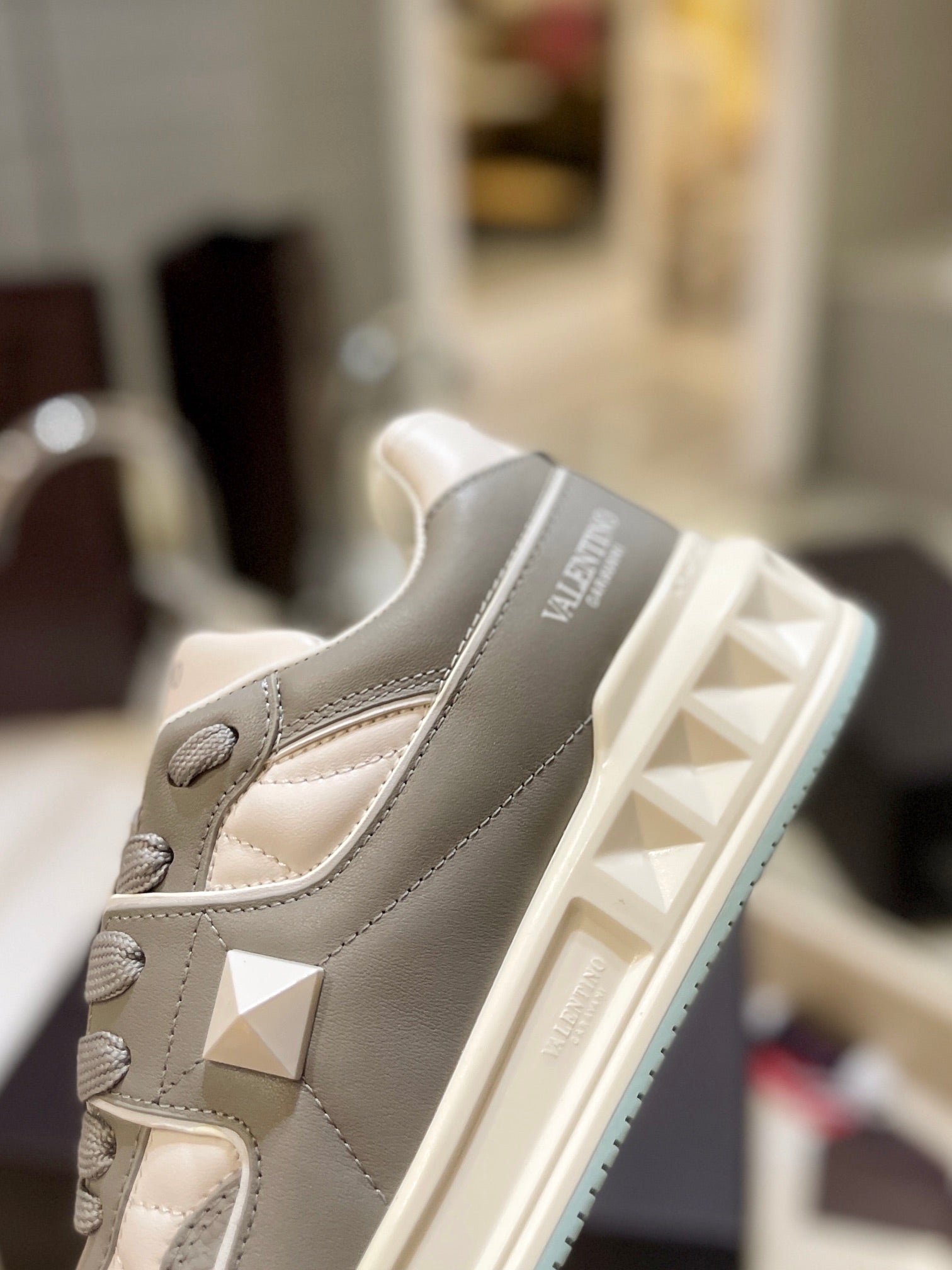 Valentino Sneaker