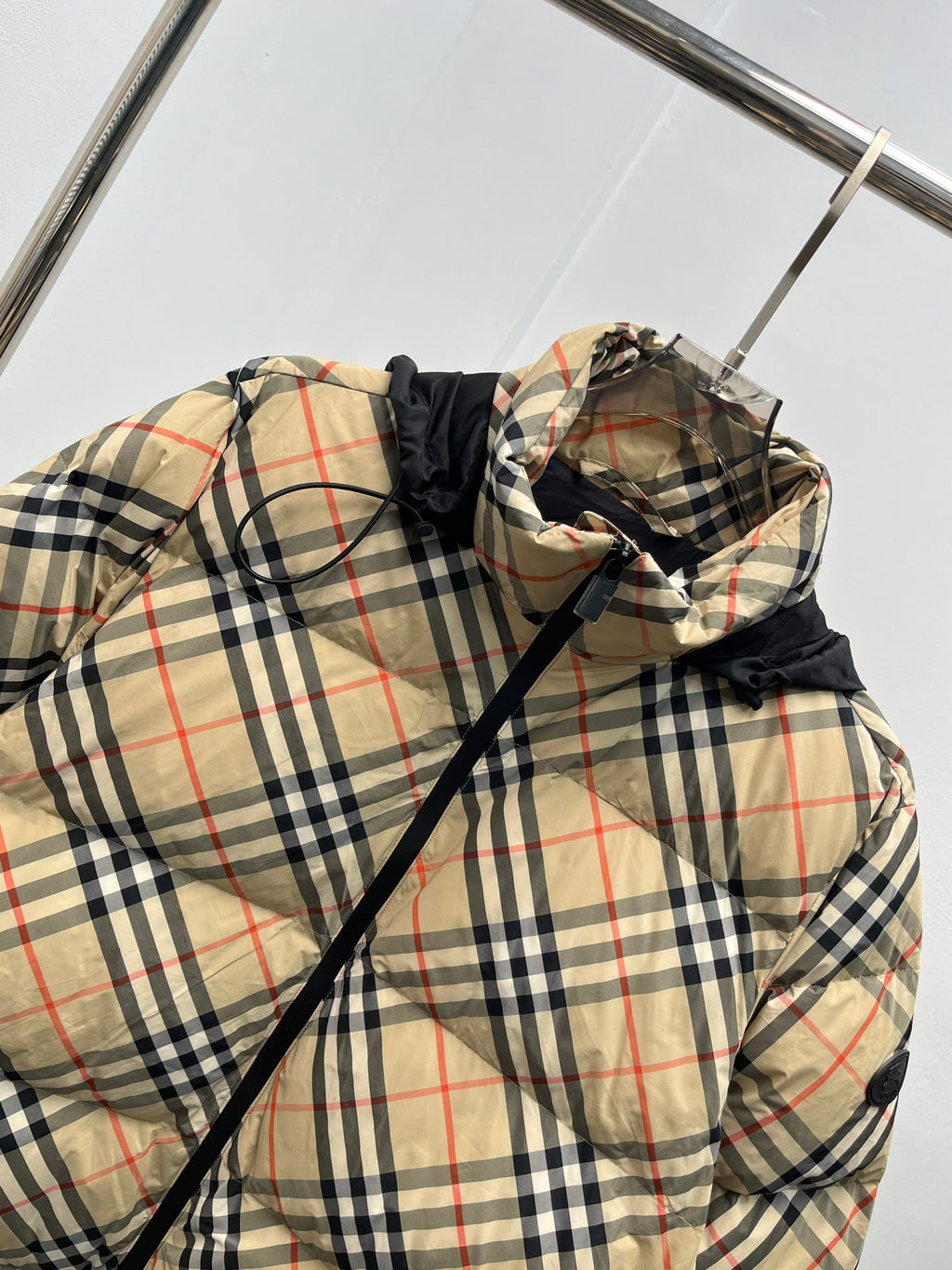 Burberry Kadın Mont