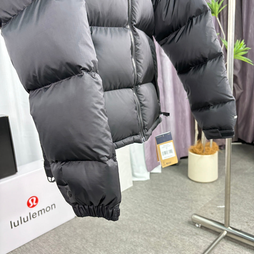 The North Face Unisex Mont