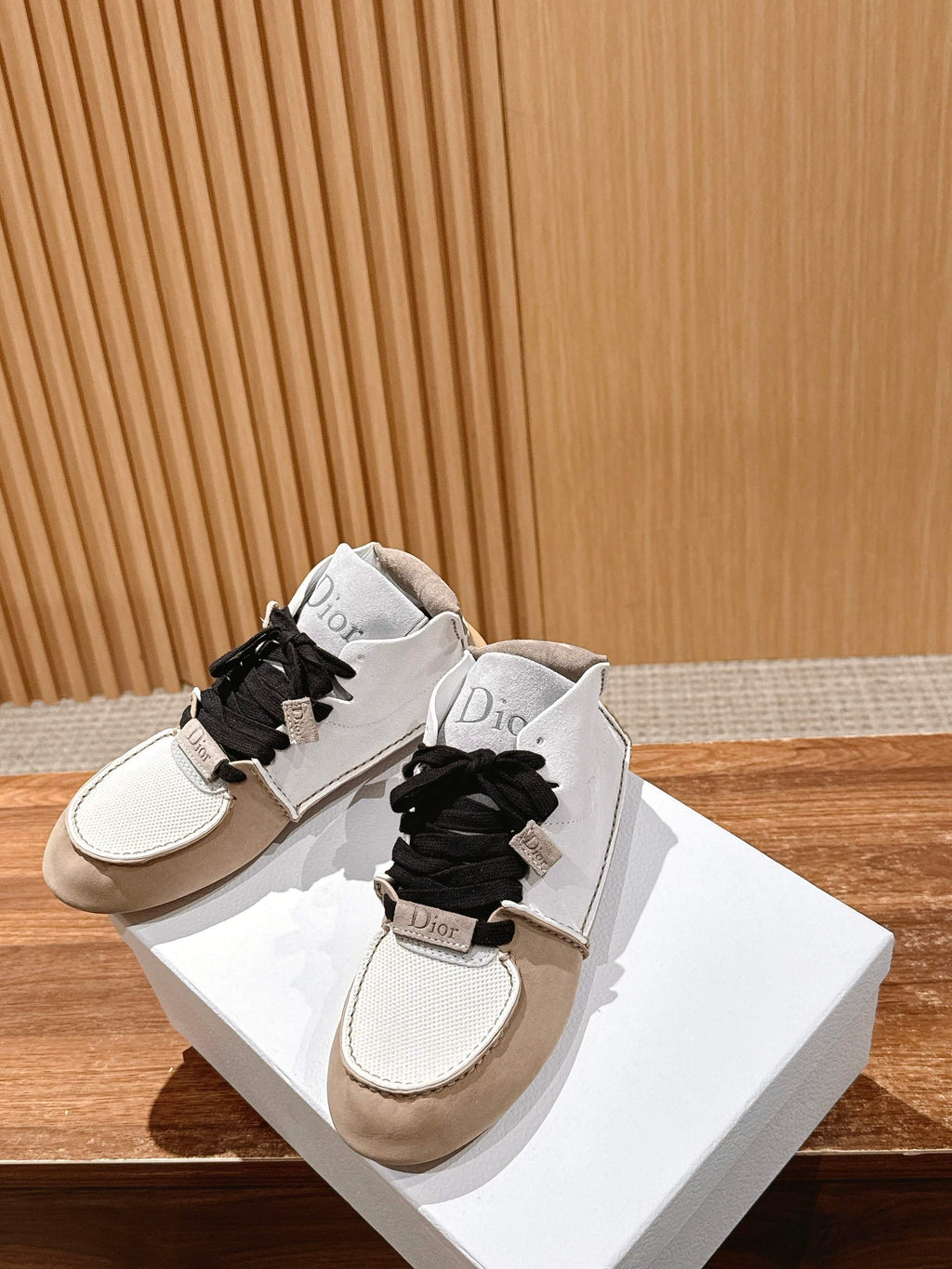 Dior Sneaker