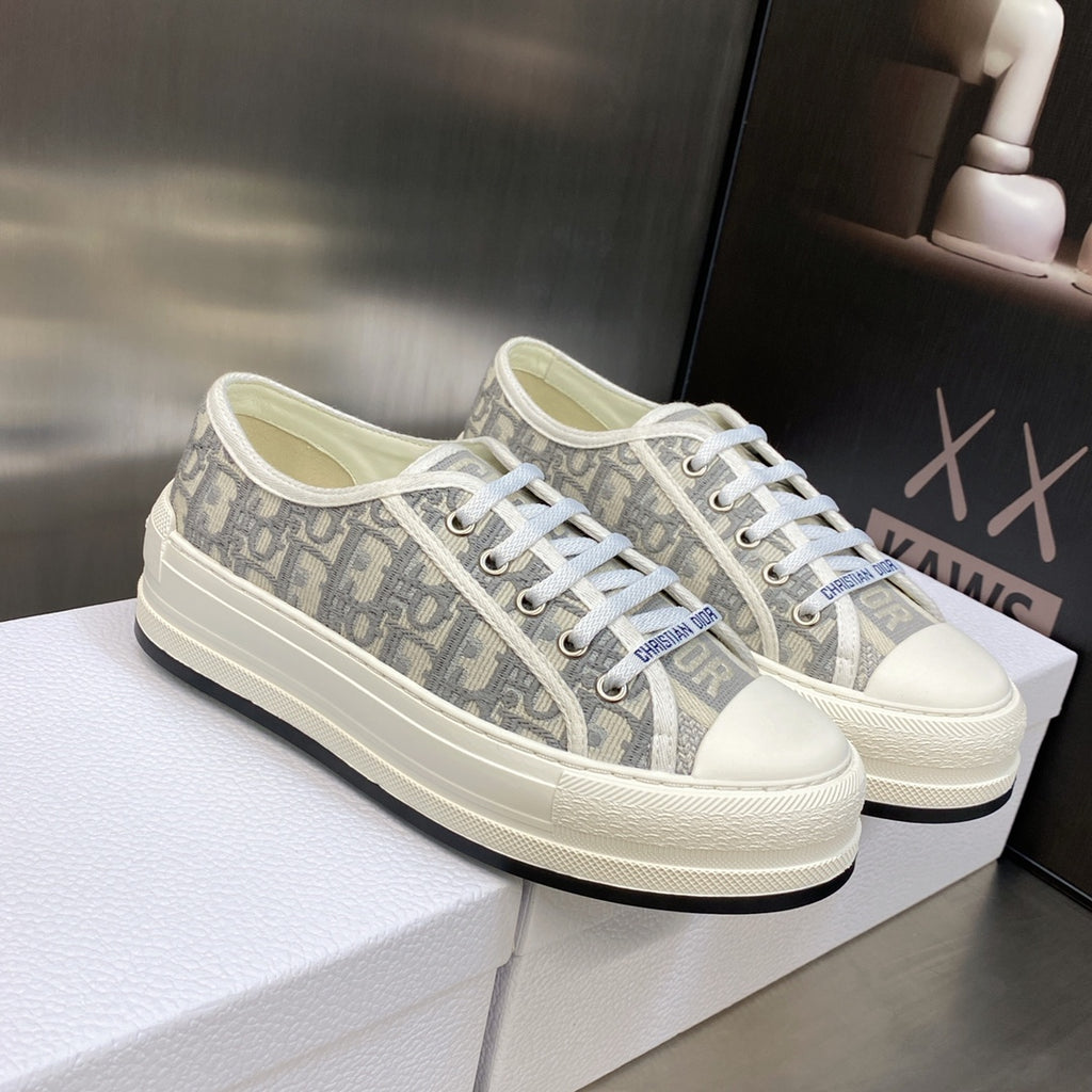Dior Sneaker
