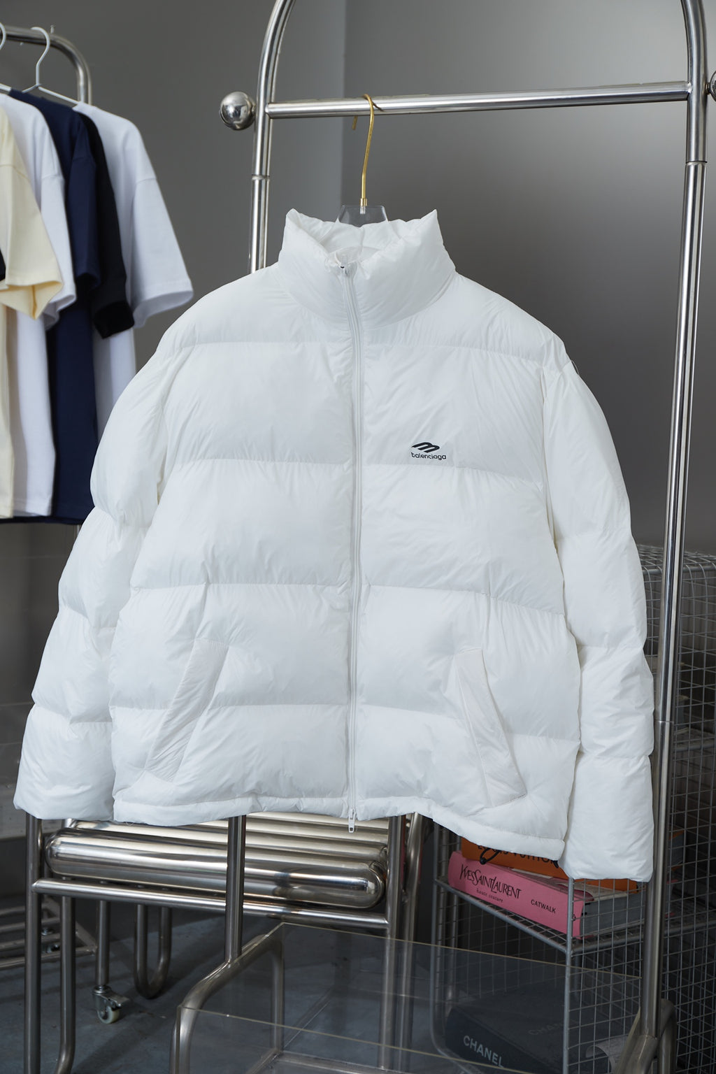 Balenciaga Mont Unisex