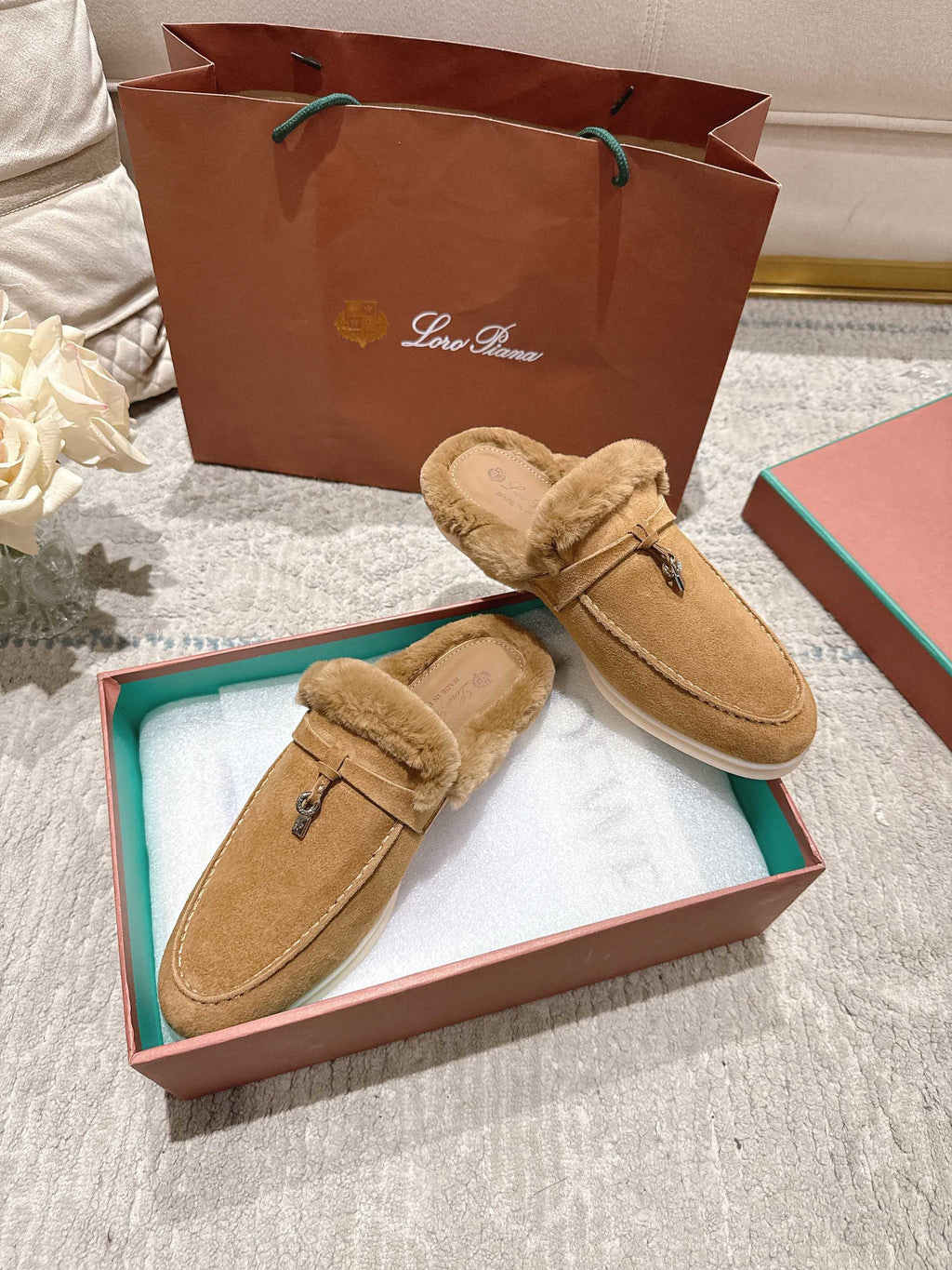 Loro Piana Slipper