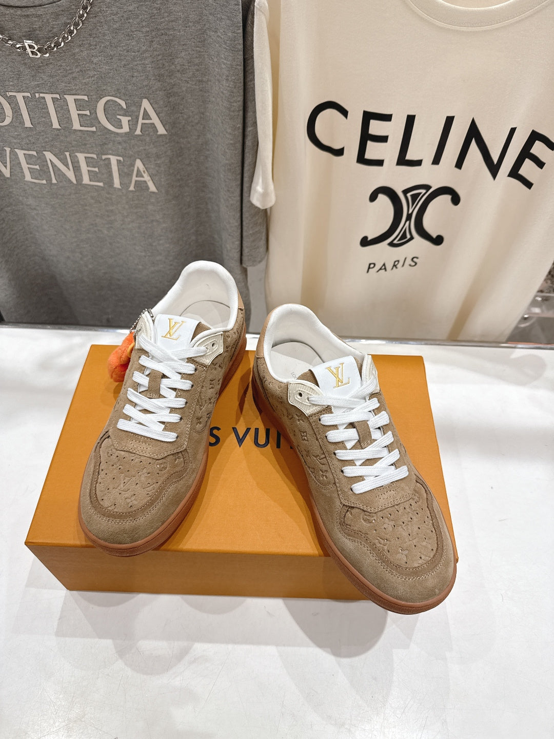 Louis Vuitton Sneaker