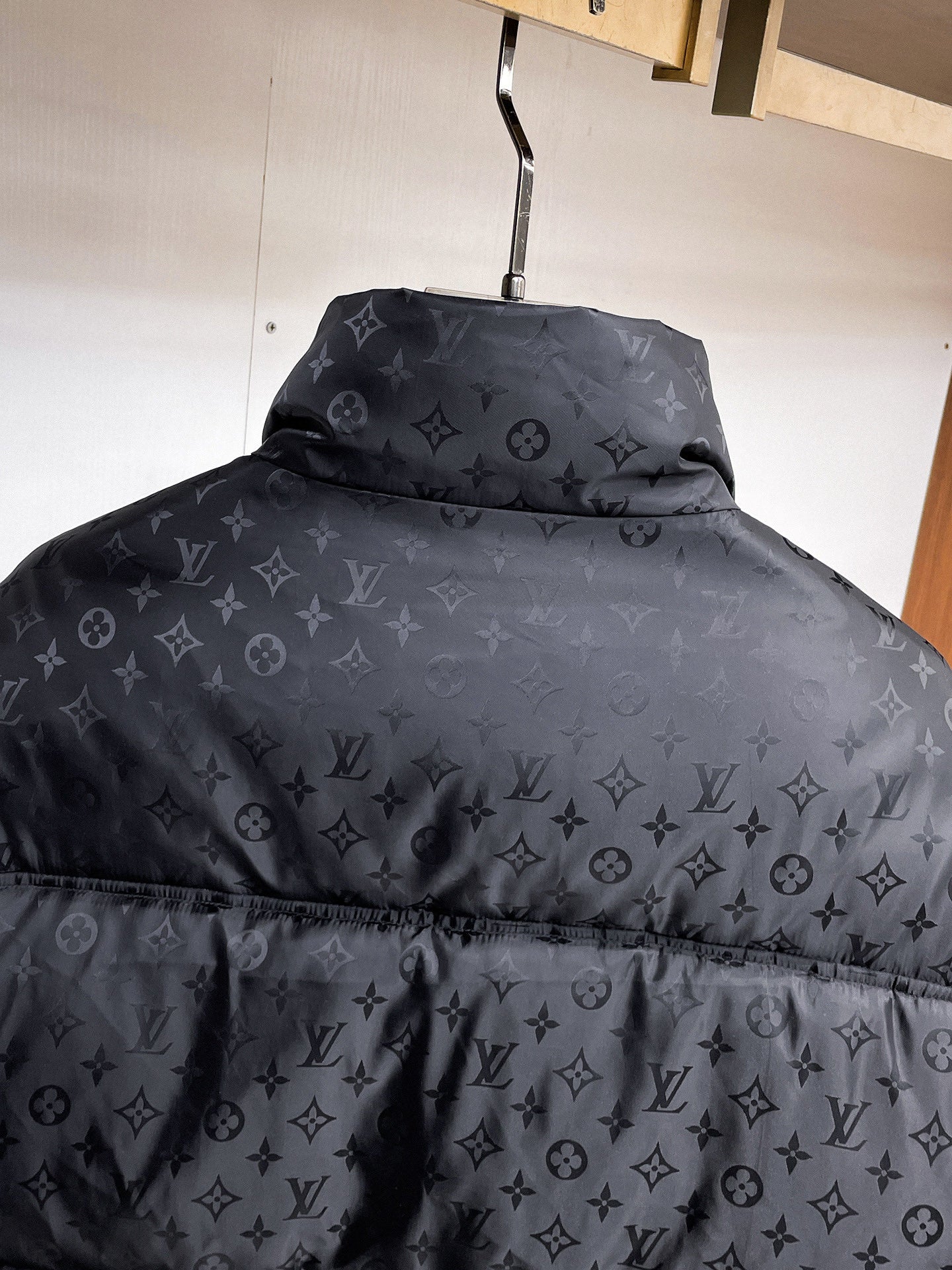 Louis Vuitton Mont