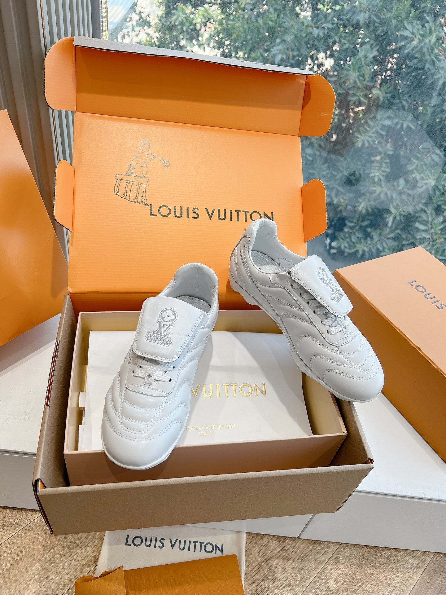 Louis Vuitton Sneaker