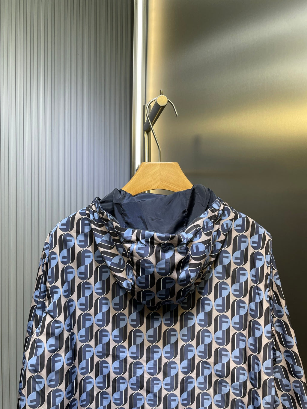 Fendi İnce Mont ( Çift Taraflı )