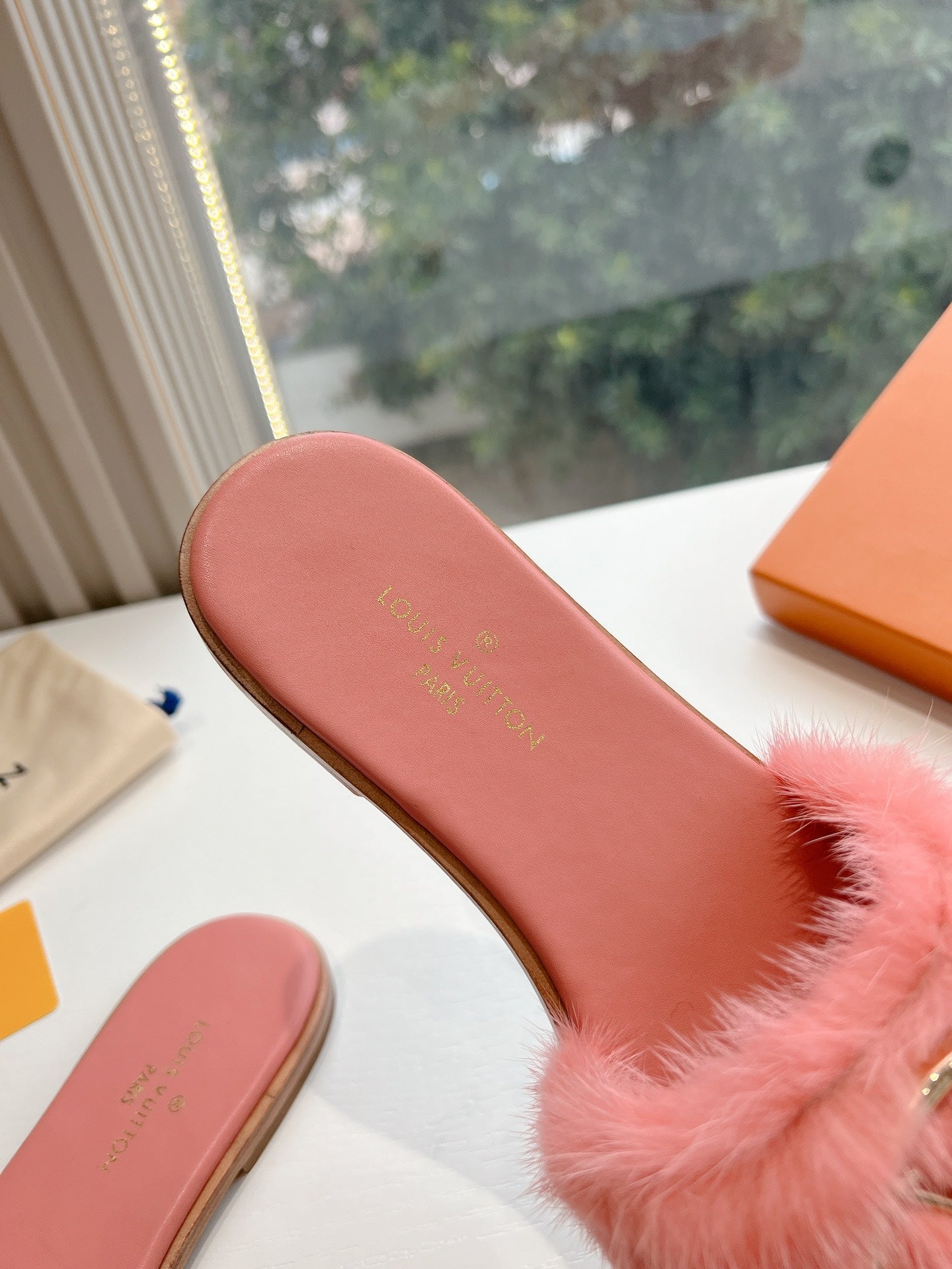 Louis Vuitton Slipper