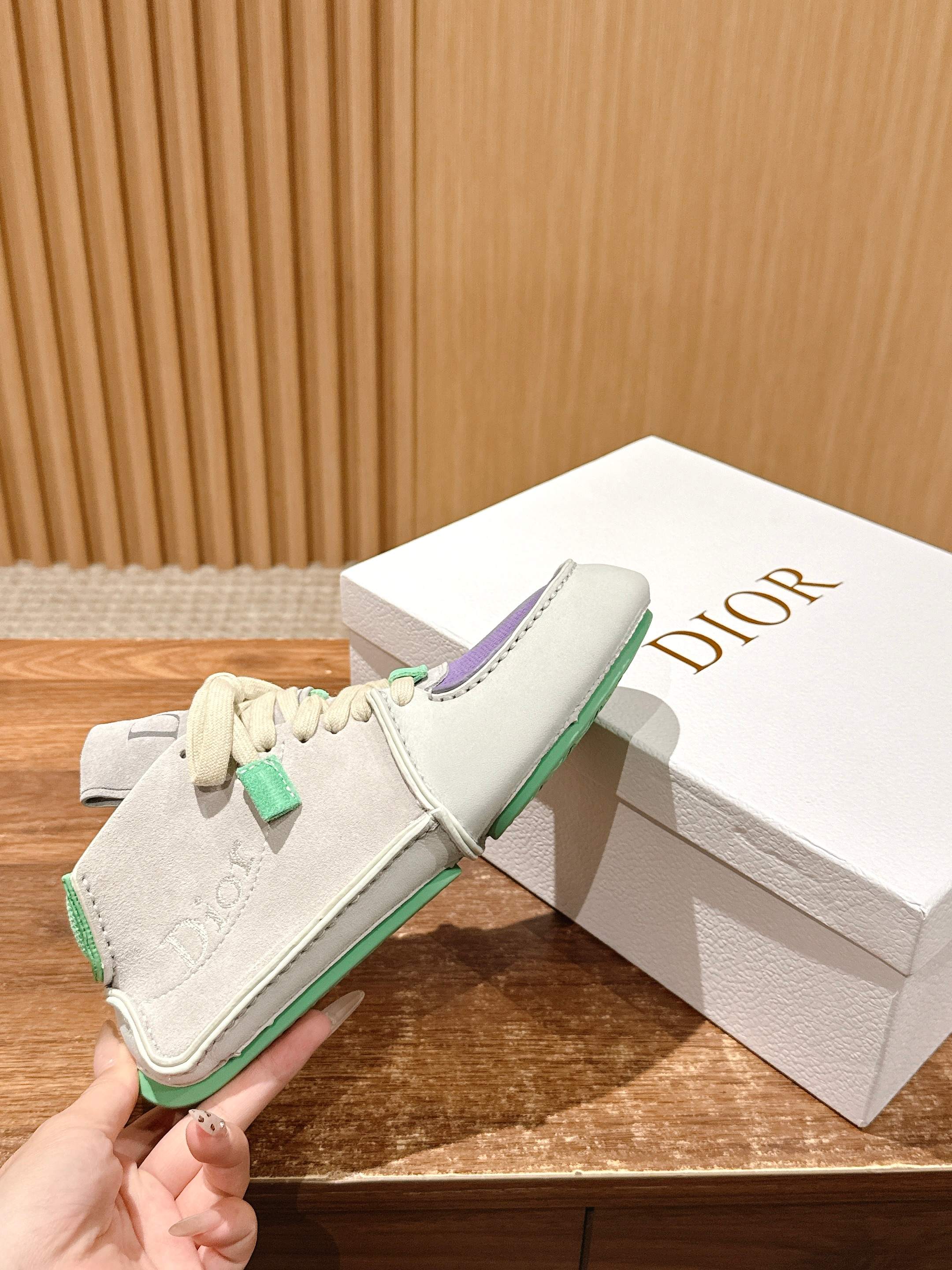Dior Sneaker