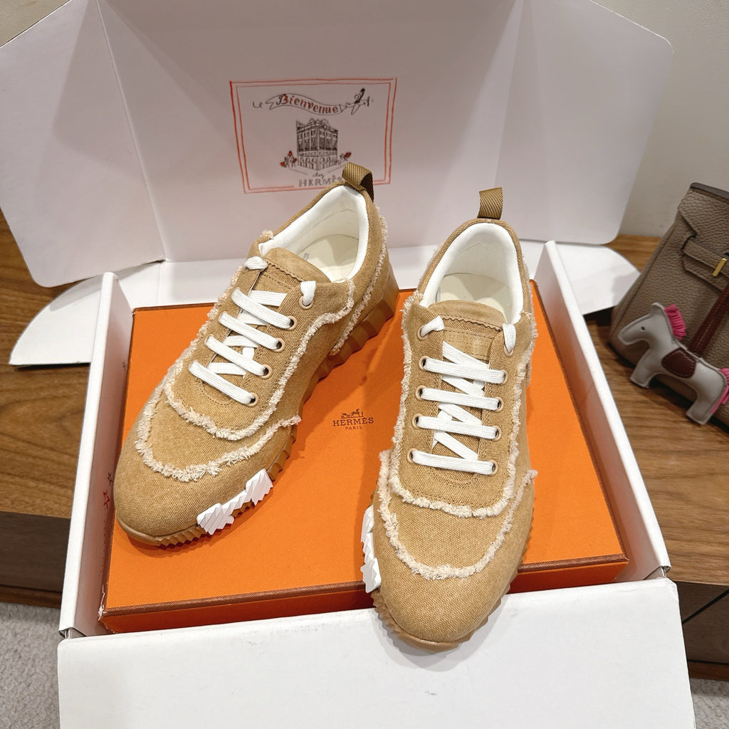 Hermes Sneaker