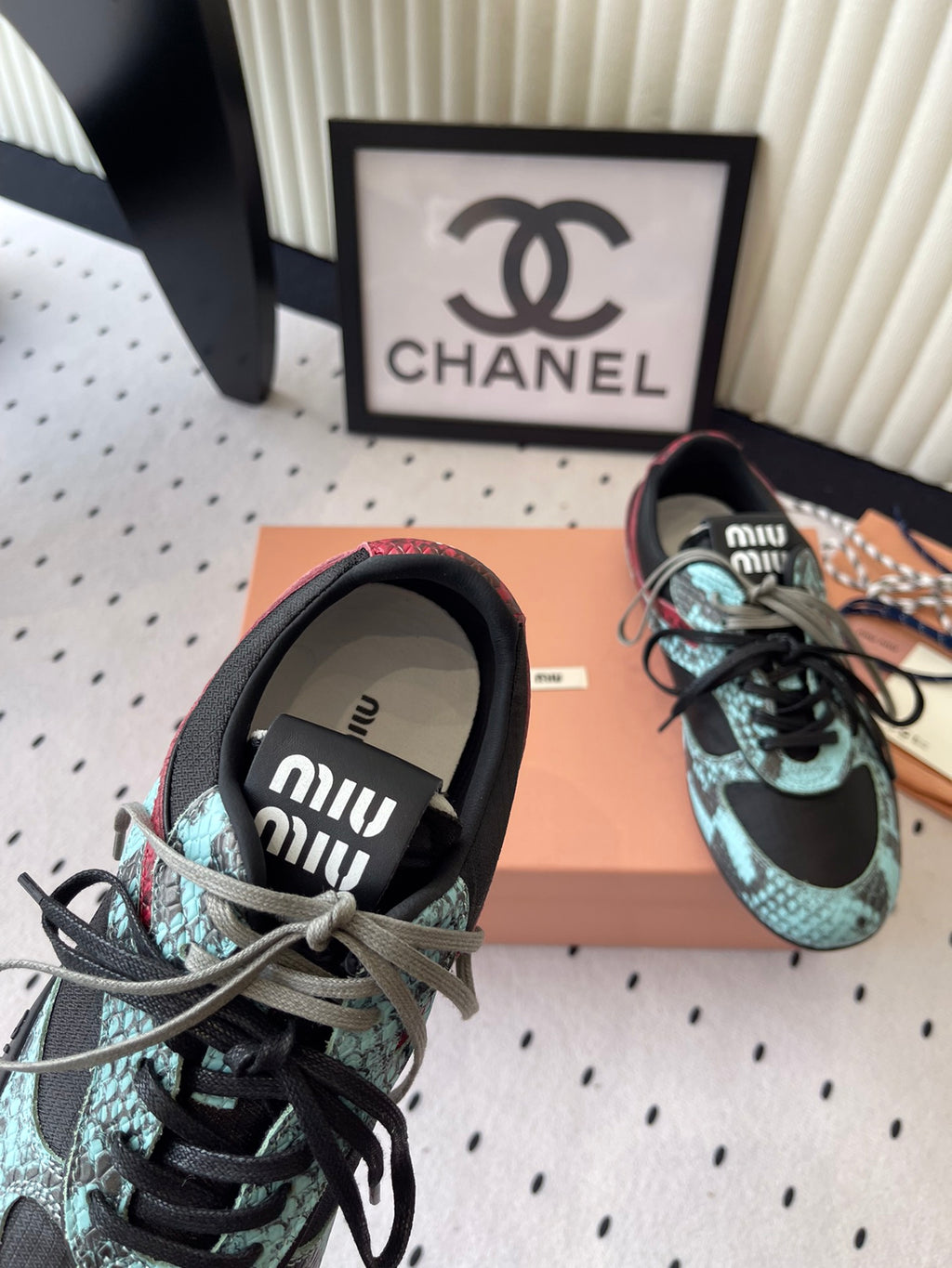 Miu Miu Sneaker