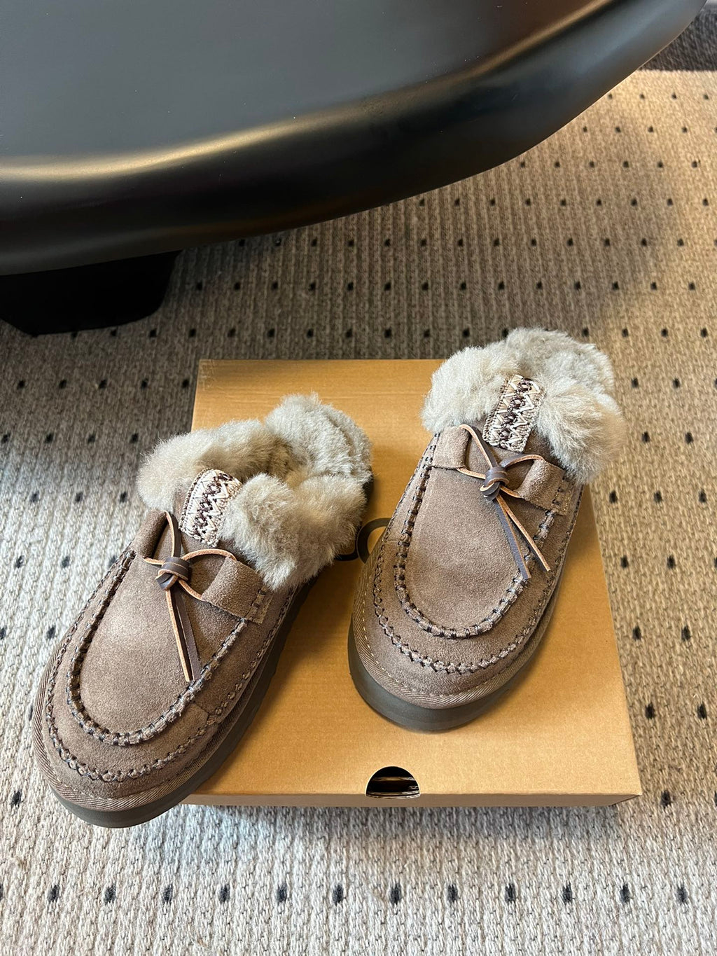 Ugg Slipper