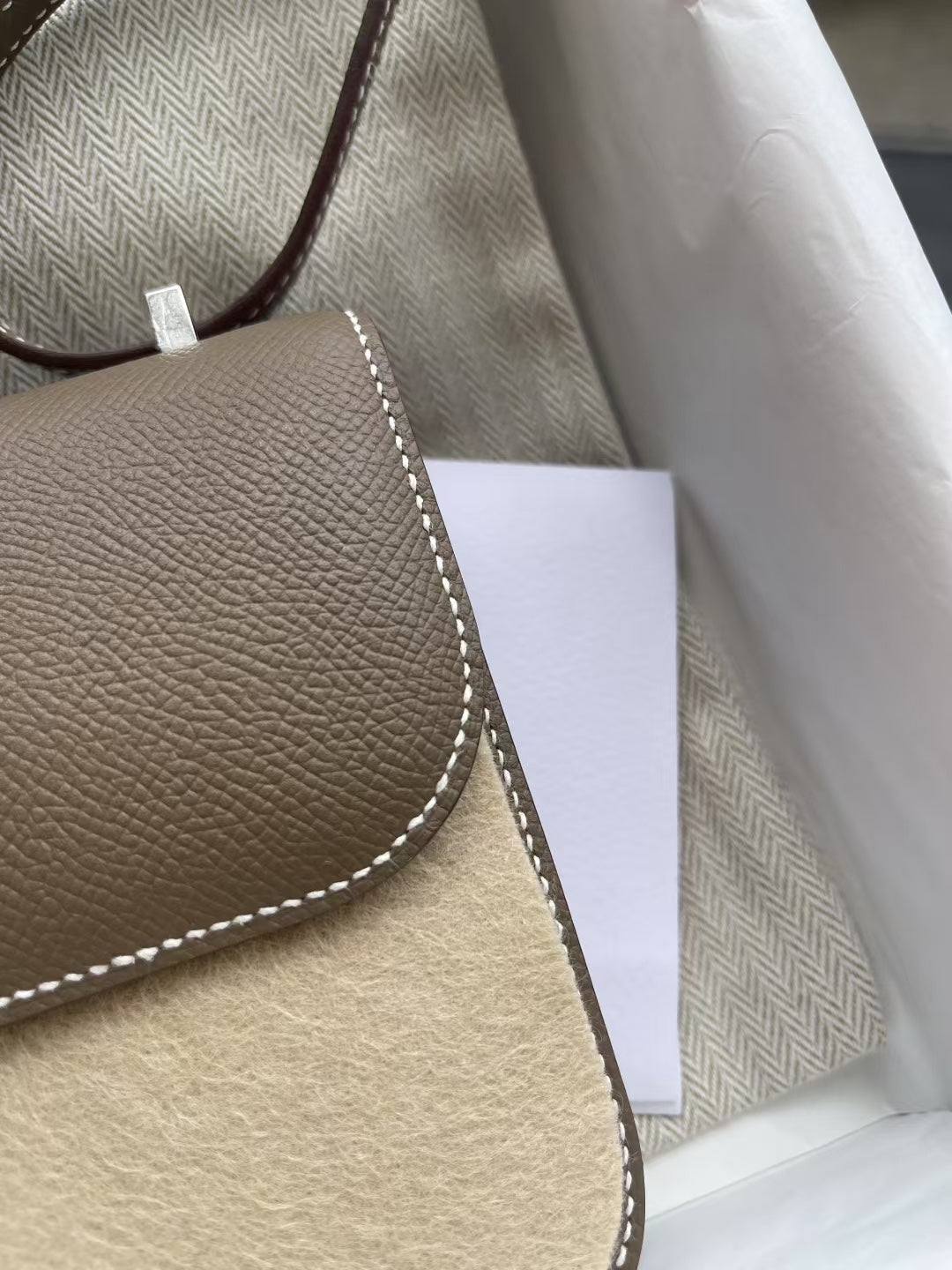 Hermes Constance Mini