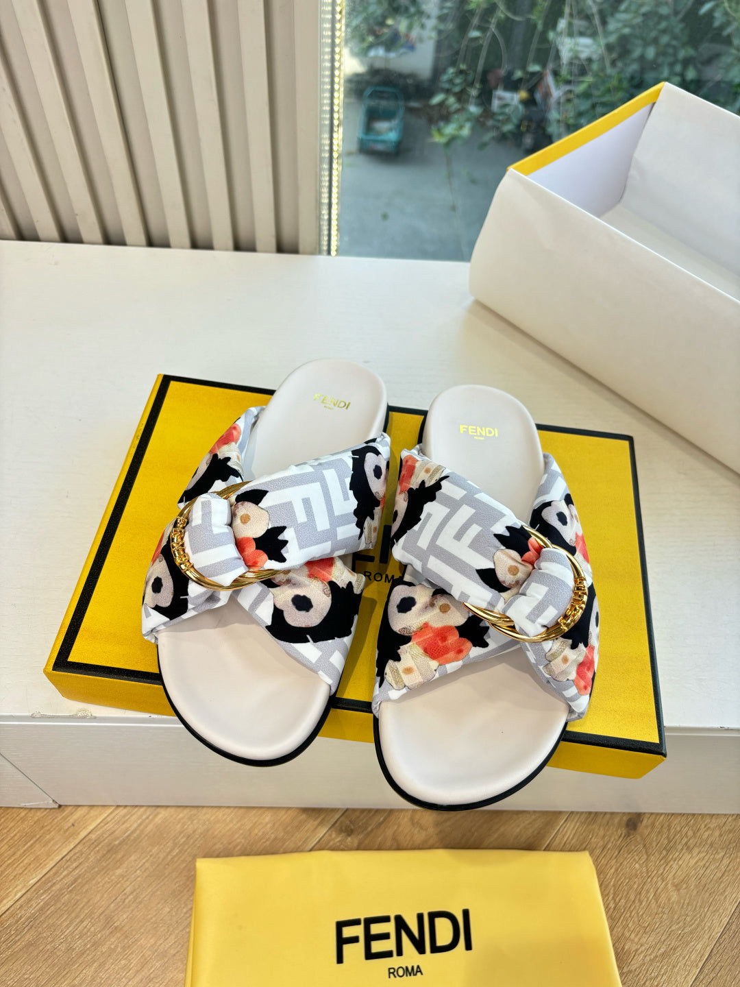 Fendi Slipper