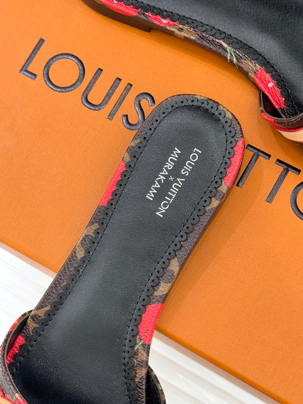 Louis Vuitton Slipper