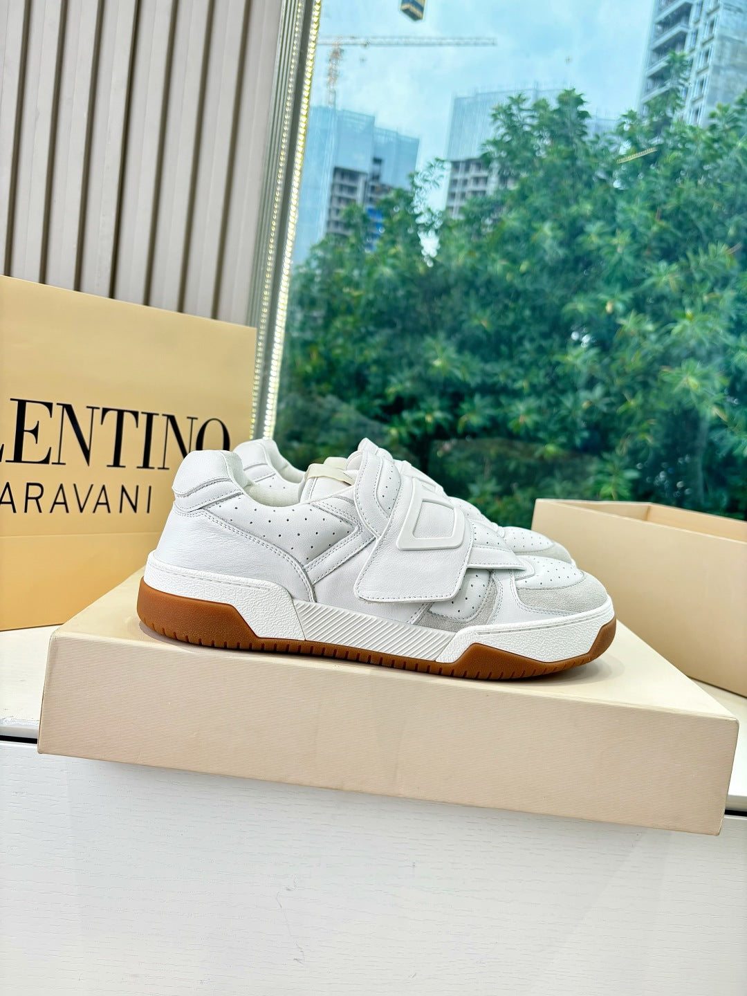 Valentino Sneaker