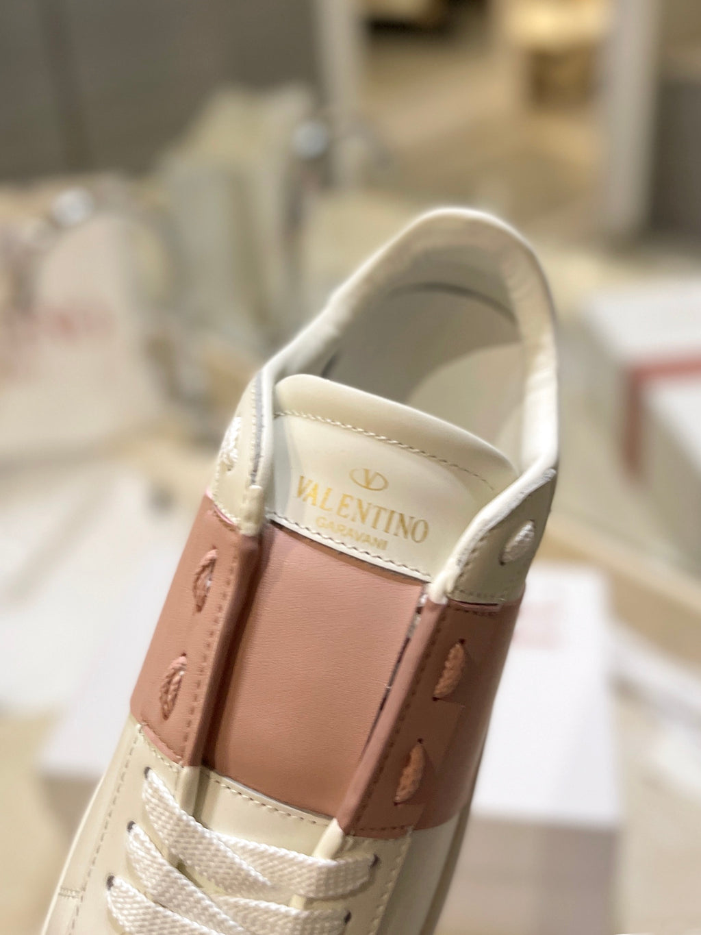 Valentino Sneaker