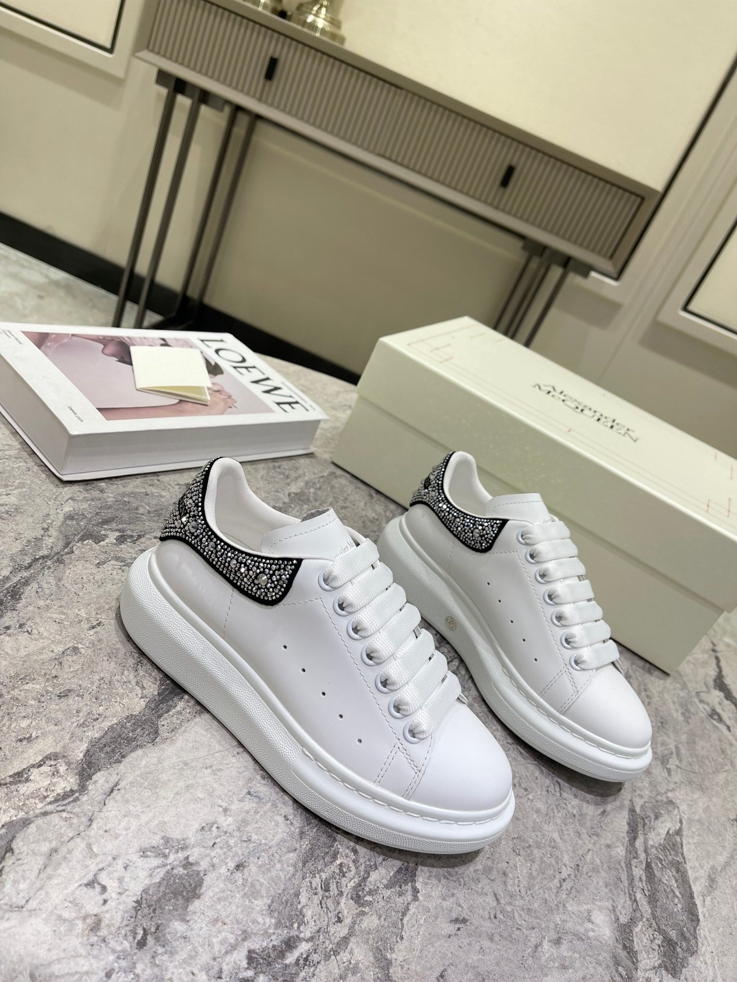 Alexander McQueen Sneaker