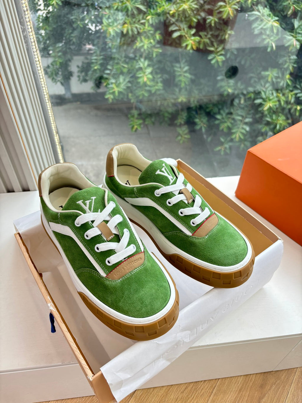 Louis Vuitton Sneaker