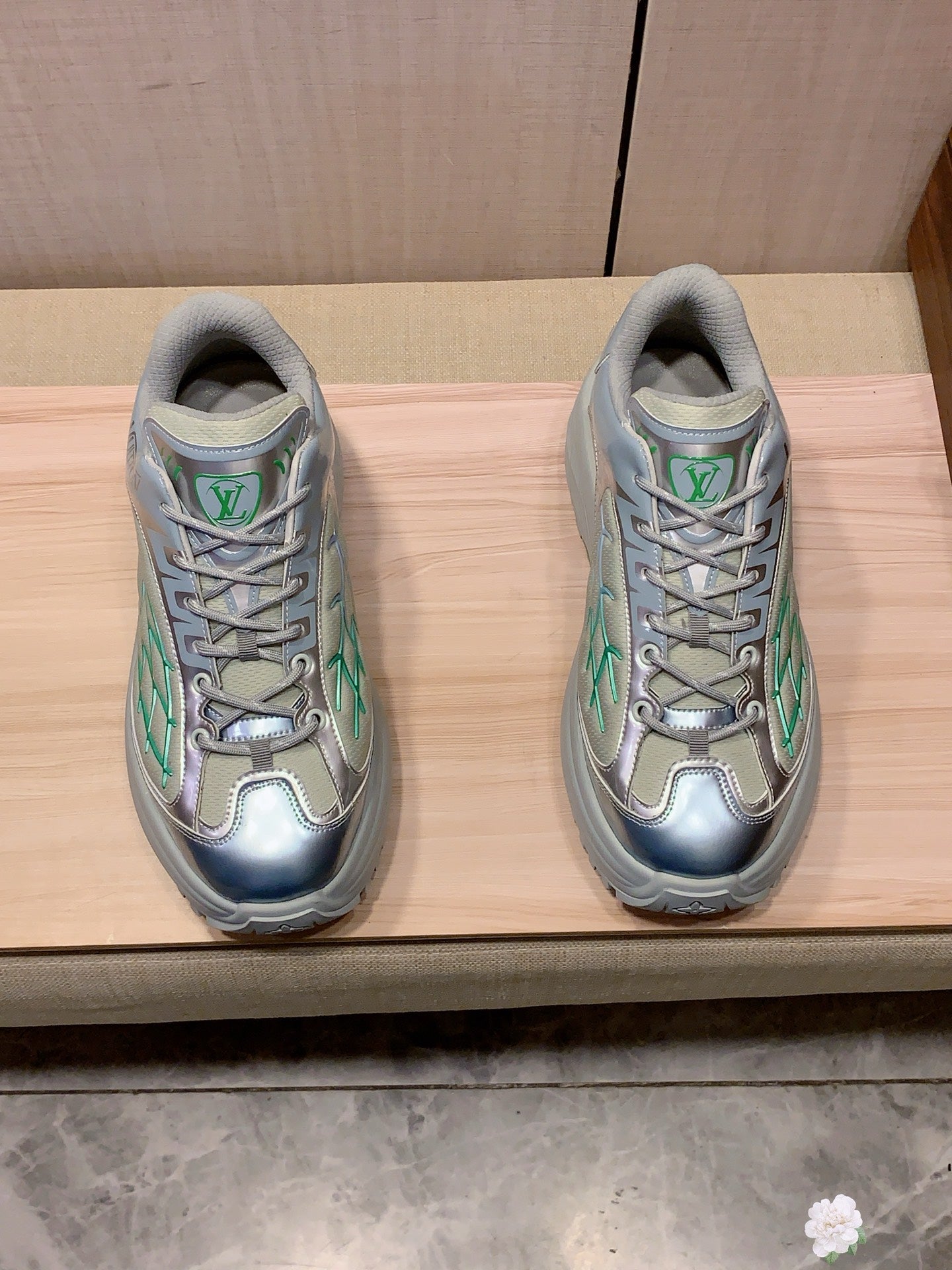 Louis Vuitton Sneaker