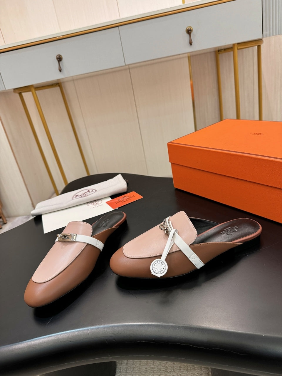 Hermes Slipper