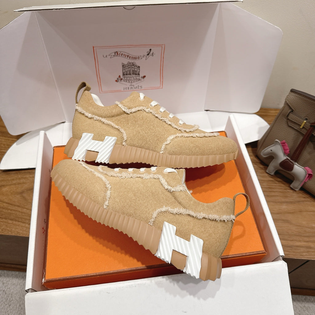 Hermes Sneaker