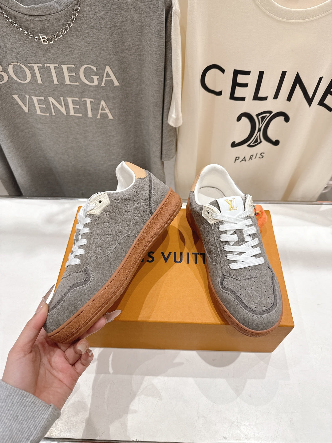 Louis Vuitton Sneaker