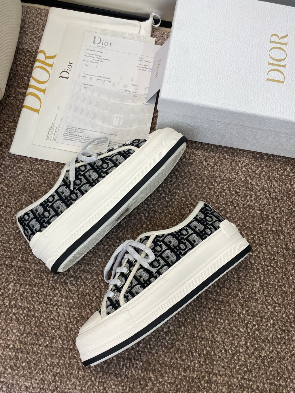 Dior Sneaker