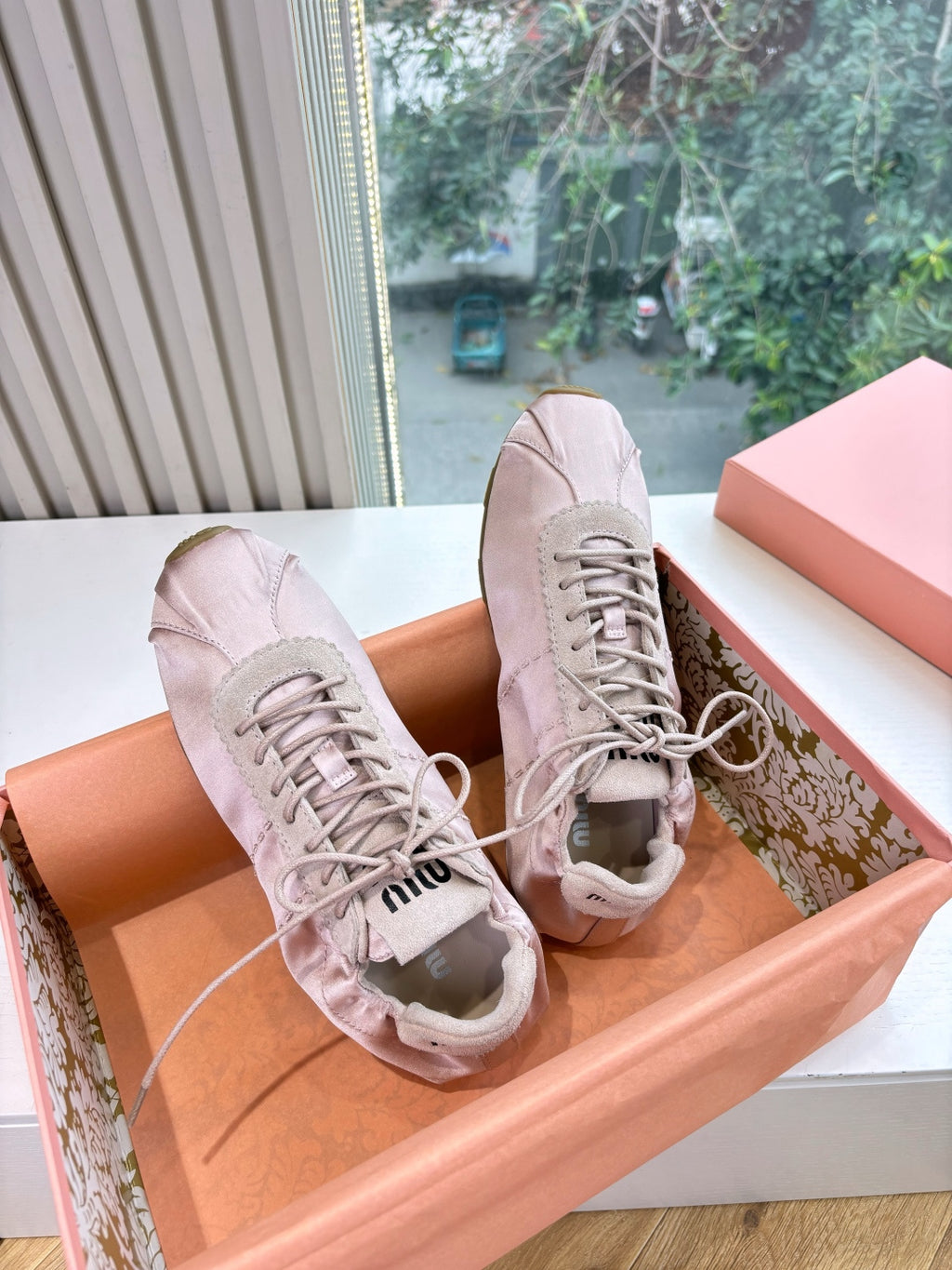 Miu Miu Sneaker