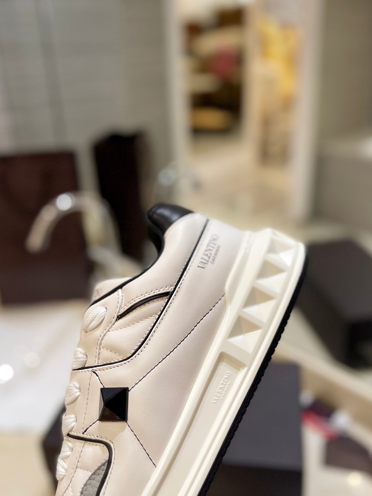 Valentino Sneaker