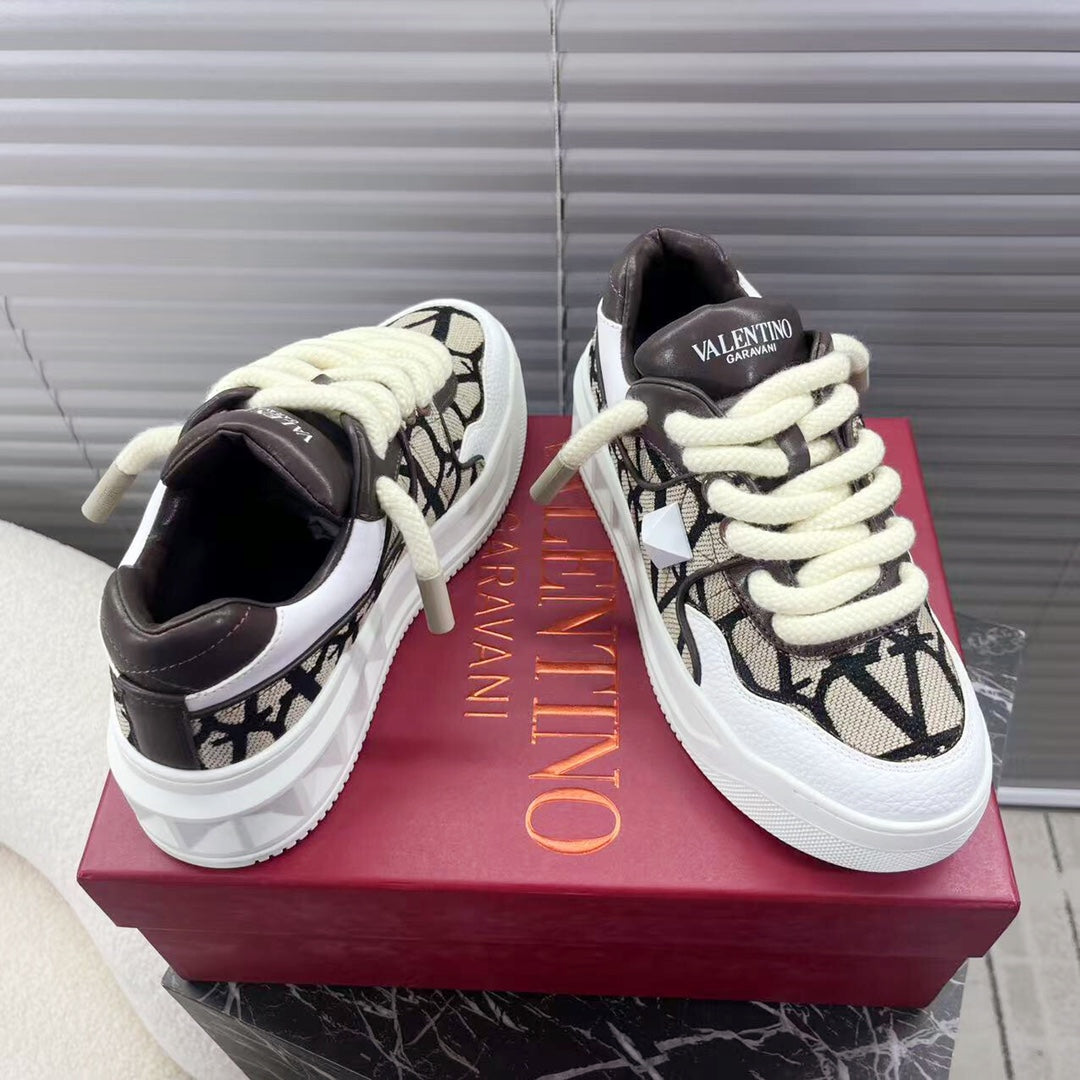Valentino Sneaker