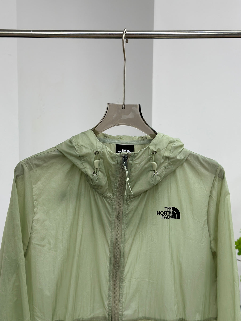 The North Face Yağmurluk