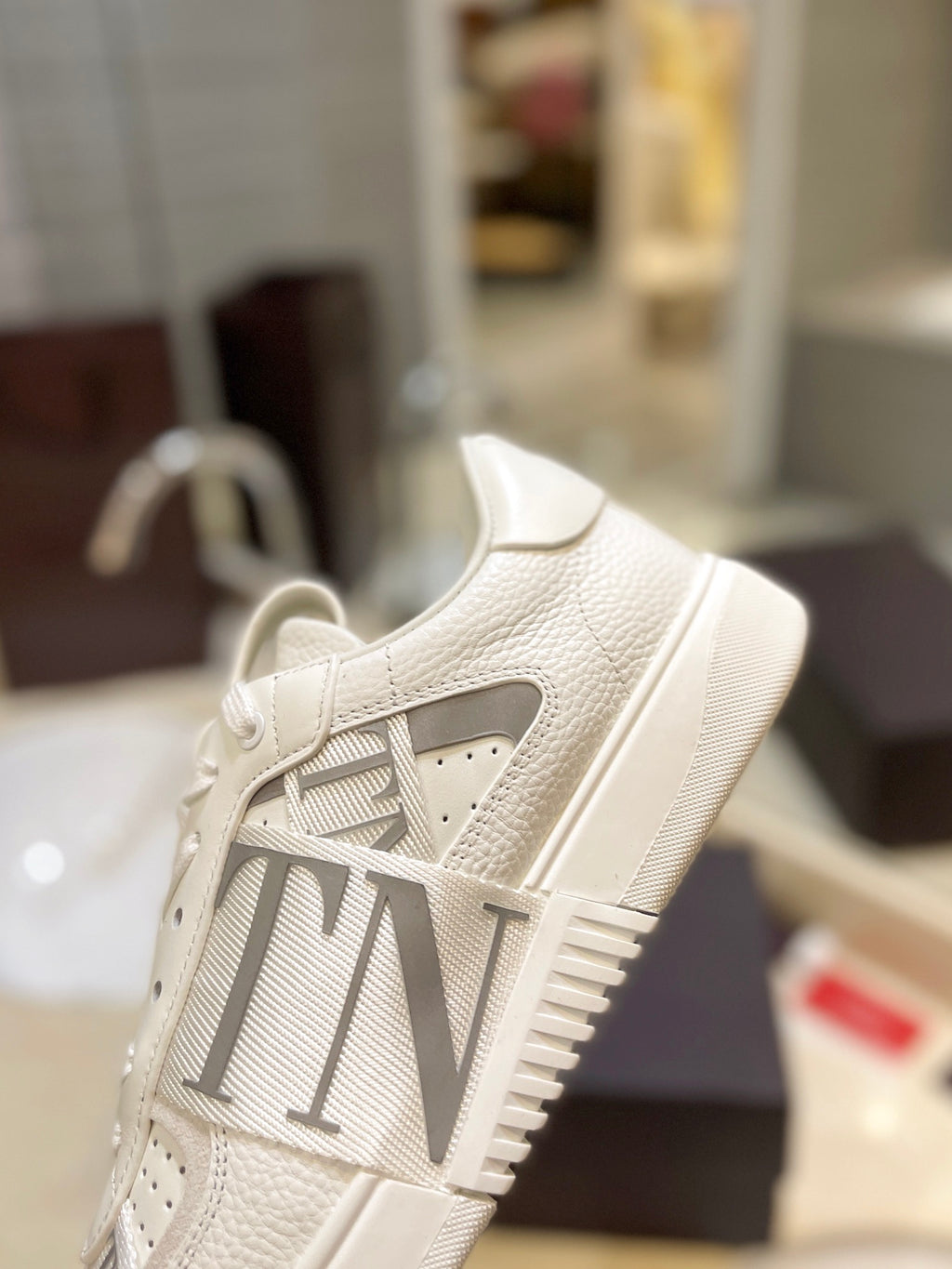 Valentino Sneaker
